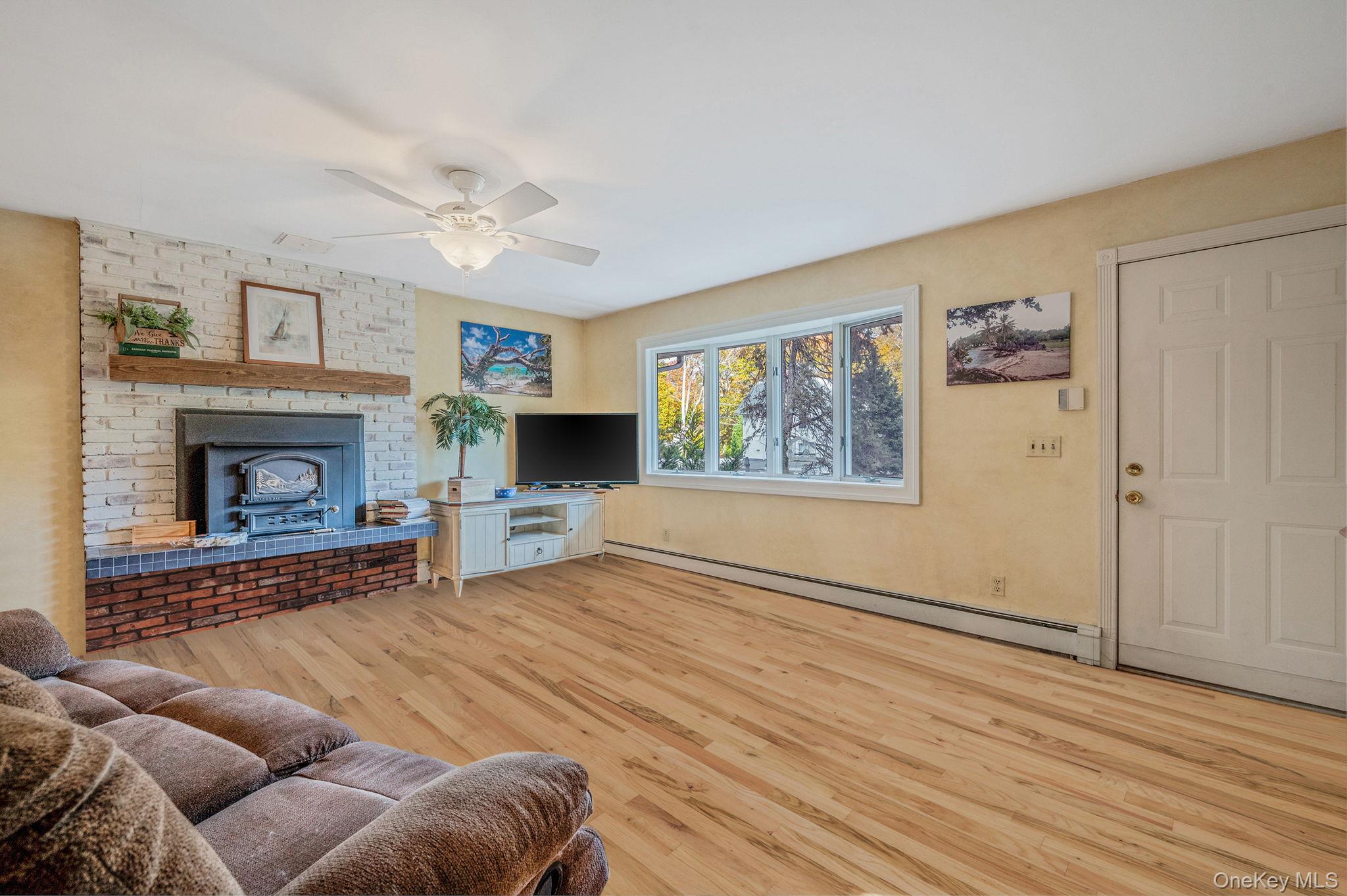 #6 photo, 293 Vernon Valley Road, Northport , NY 11768