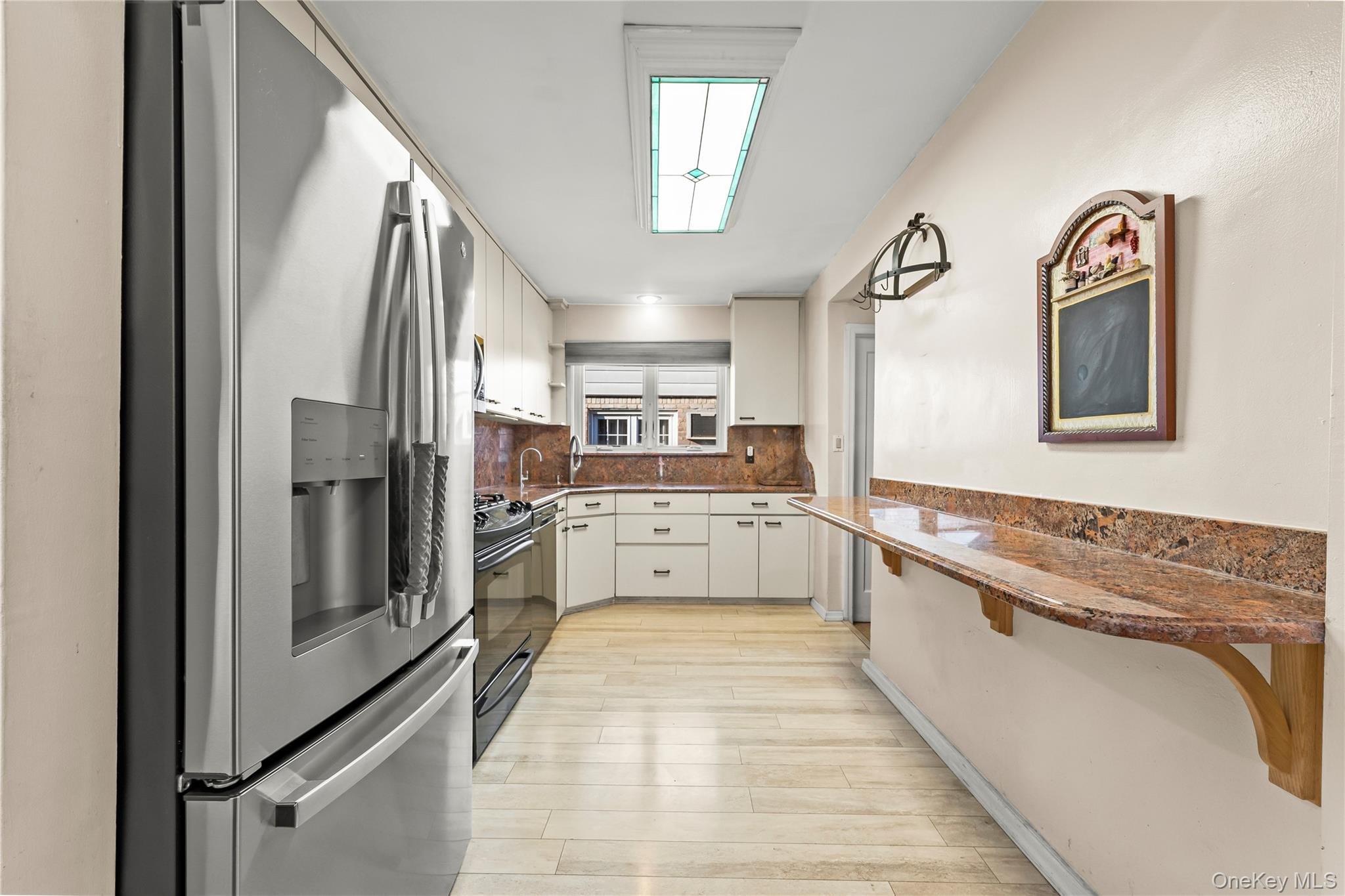 #10 photo, 7516 180th Street, Fresh Meadows , NY 11366