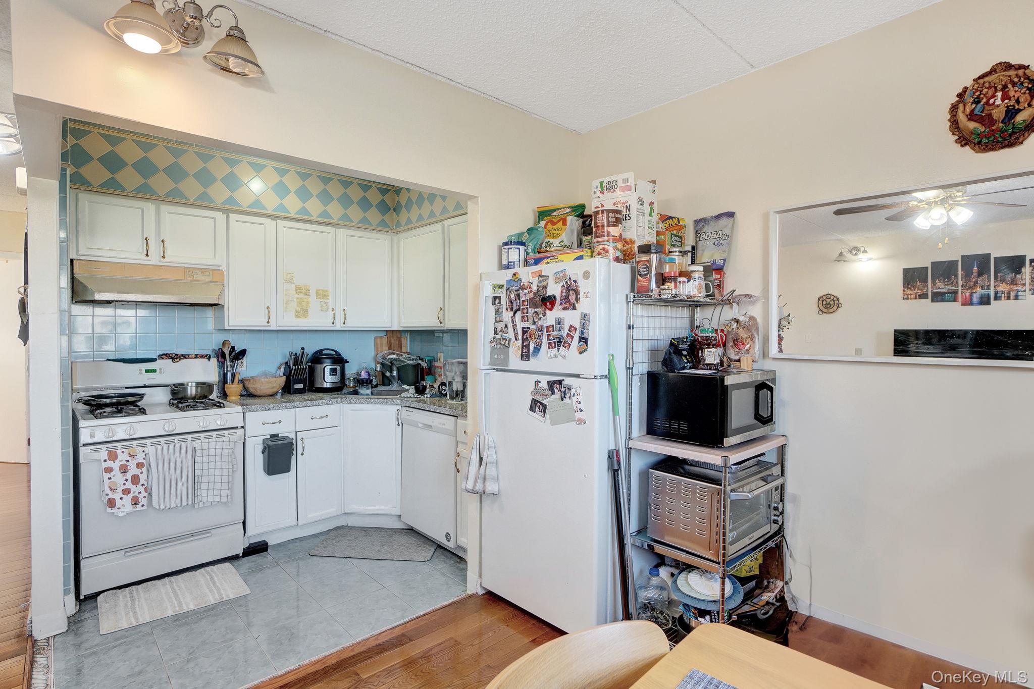 #12 photo, 1308 33rd Avenue, Astoria , NY 11106