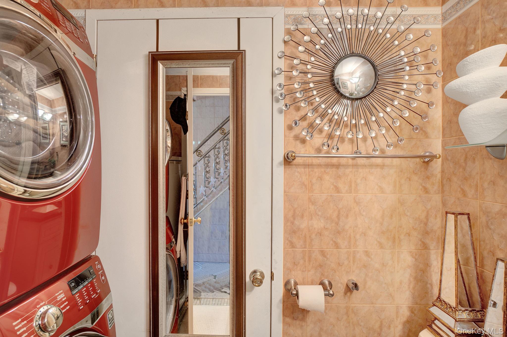 #20 photo, 1308 33rd Avenue, Astoria , NY 11106