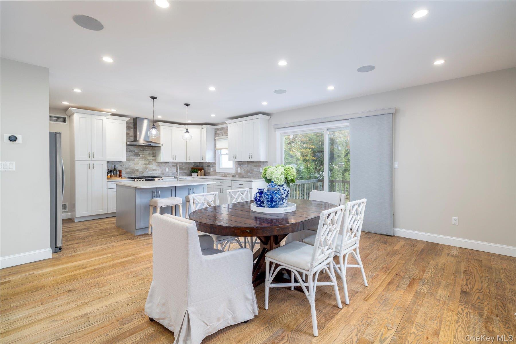 #5 photo, 2 Atlas Avenue, Malverne , NY 11565