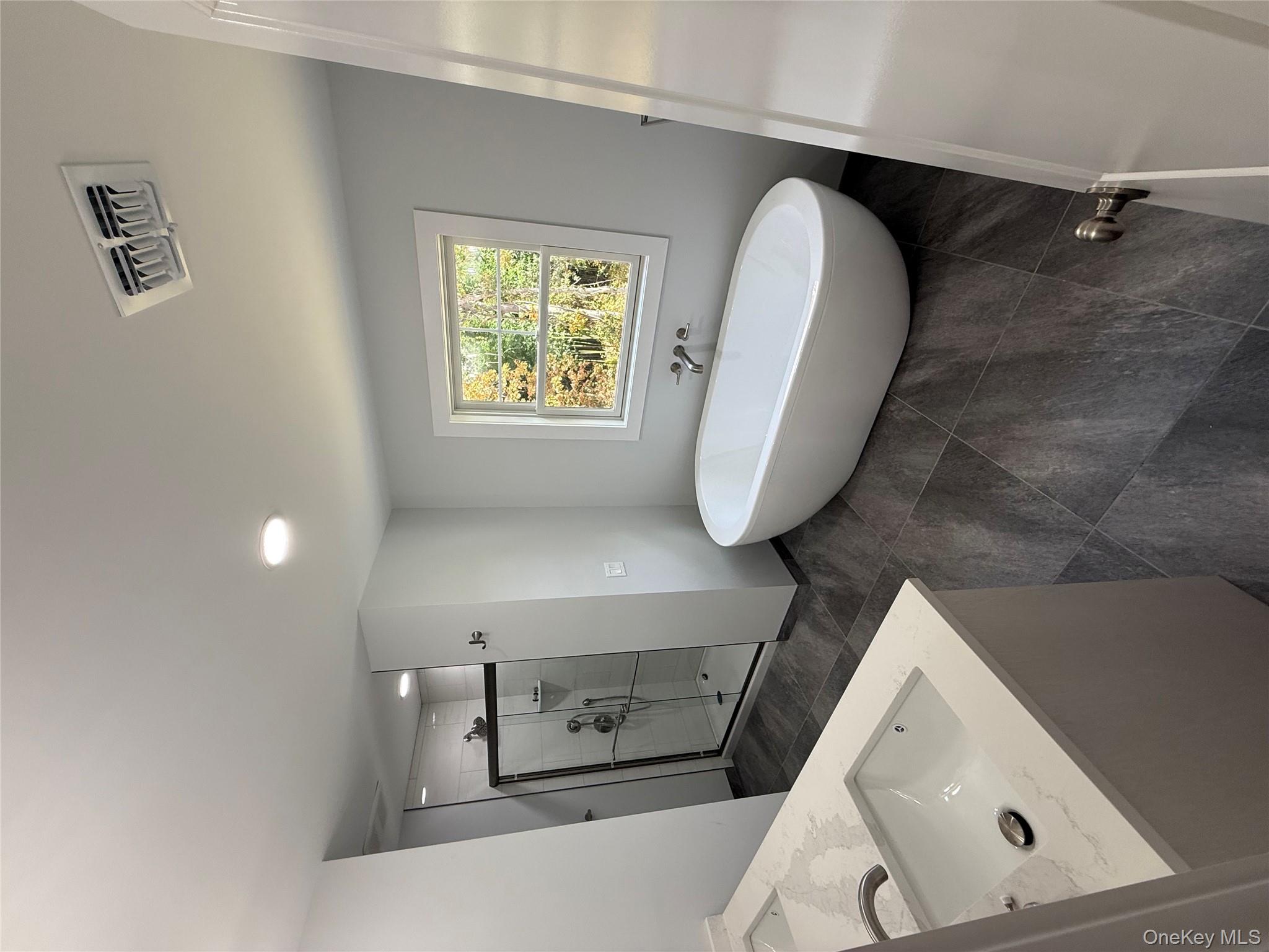 #16 photo, 247 N Dunton Avenue, East Patchogue , NY 11772