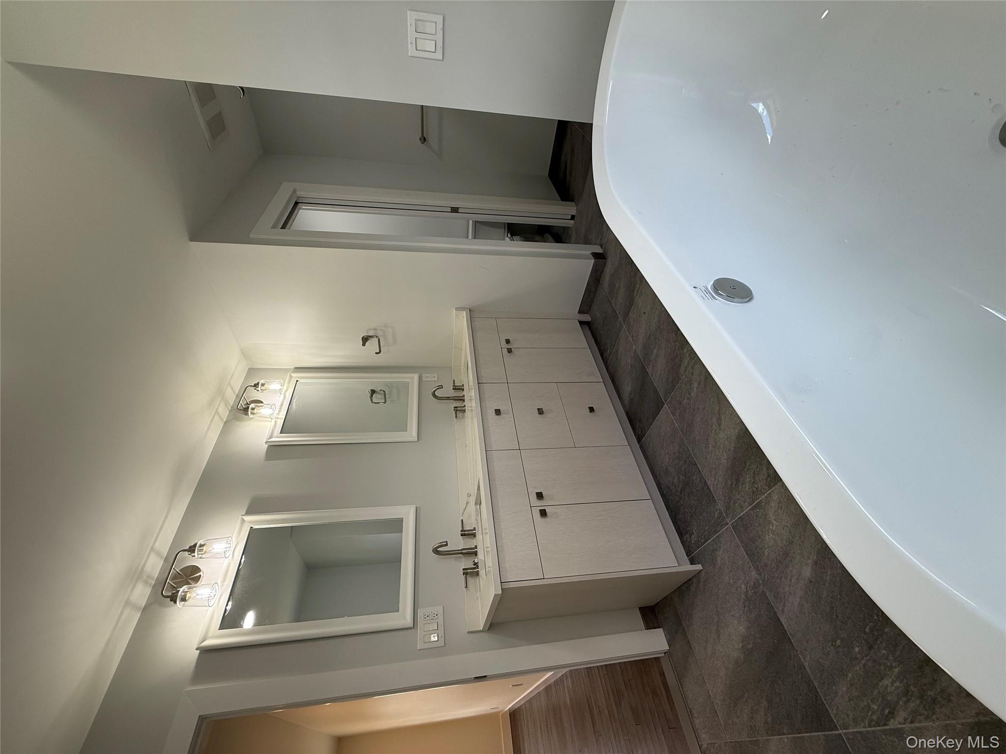 #17 photo, 247 N Dunton Avenue, East Patchogue , NY 11772