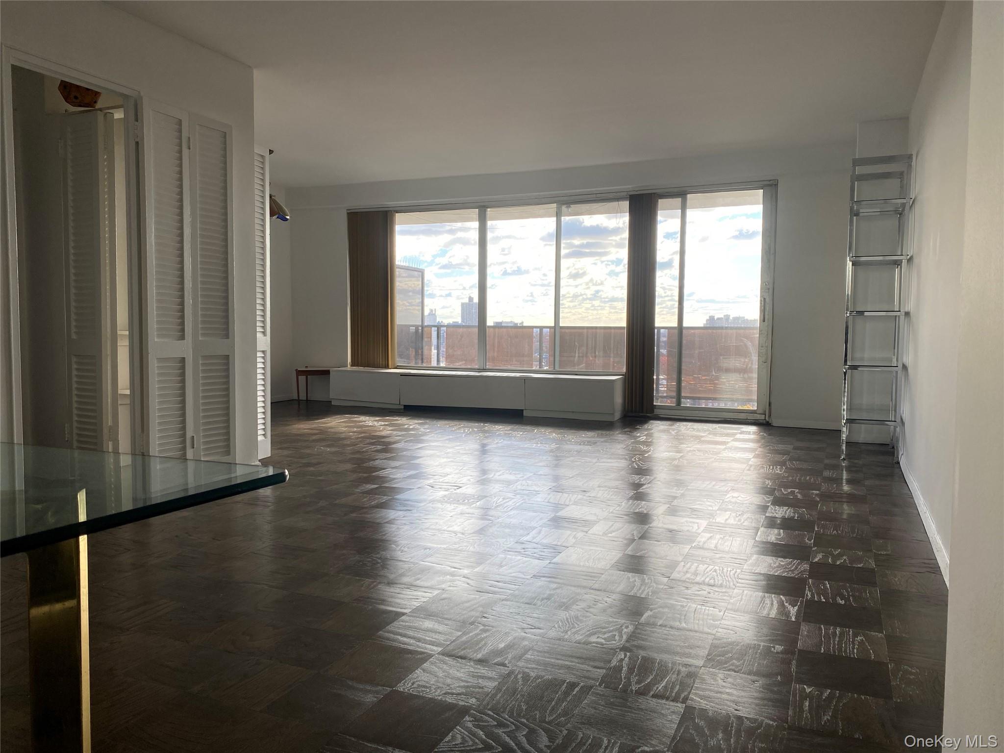 #10 photo, 110-11 Queens Boulevard, Forest Hills , NY 11375