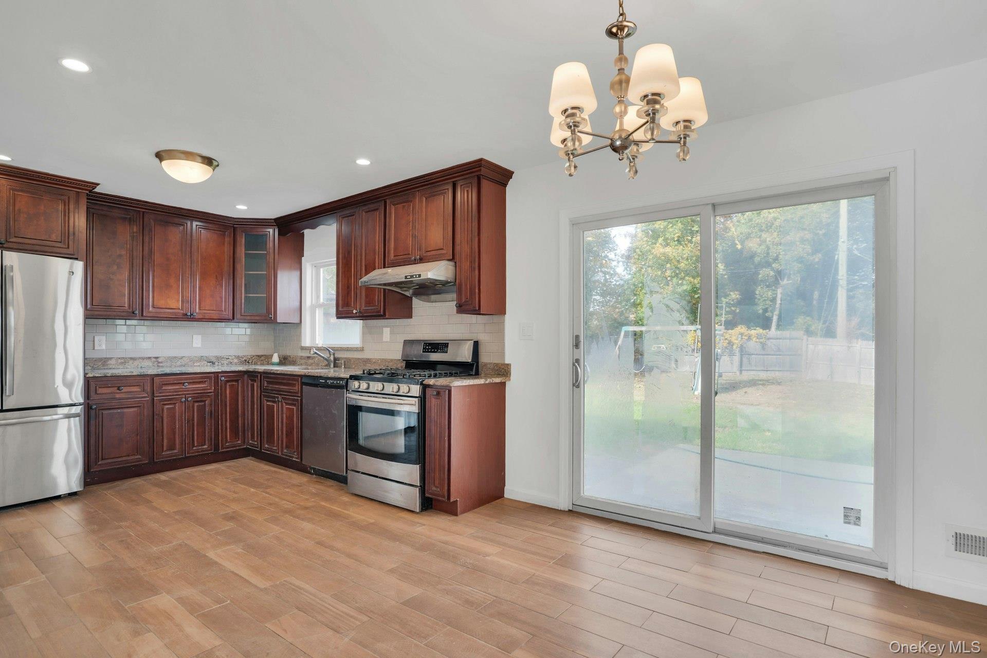 #10 photo, 44 Delaware Avenue, Commack , NY 11725