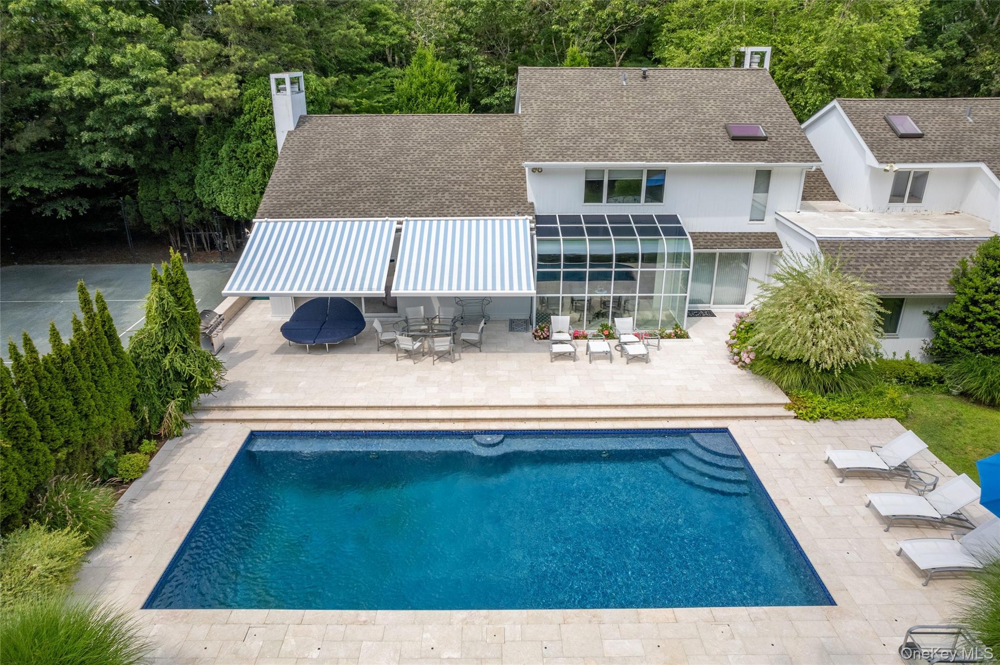 #18 photo, 9 Plume Grass Way, Westhampton , NY 11977