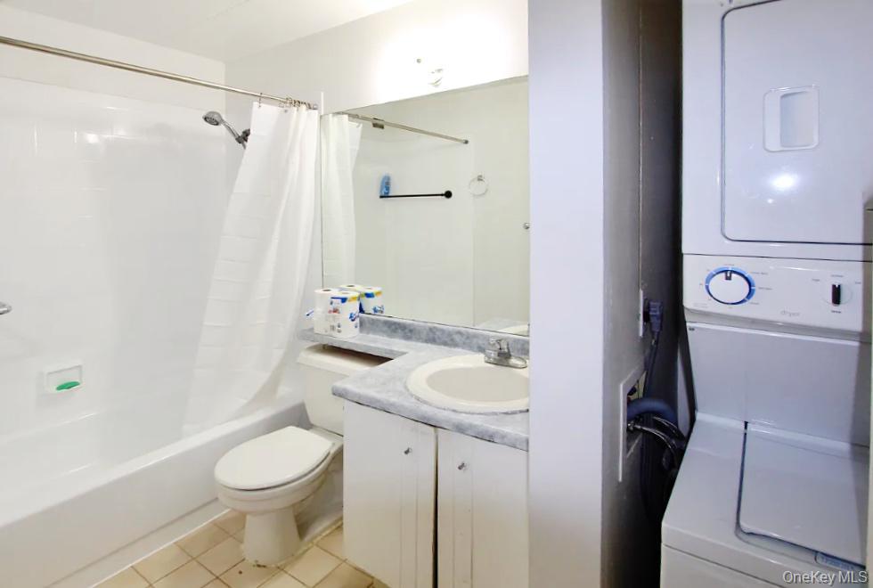 #8 photo, 3520 147th Street, Flushing , NY 11354