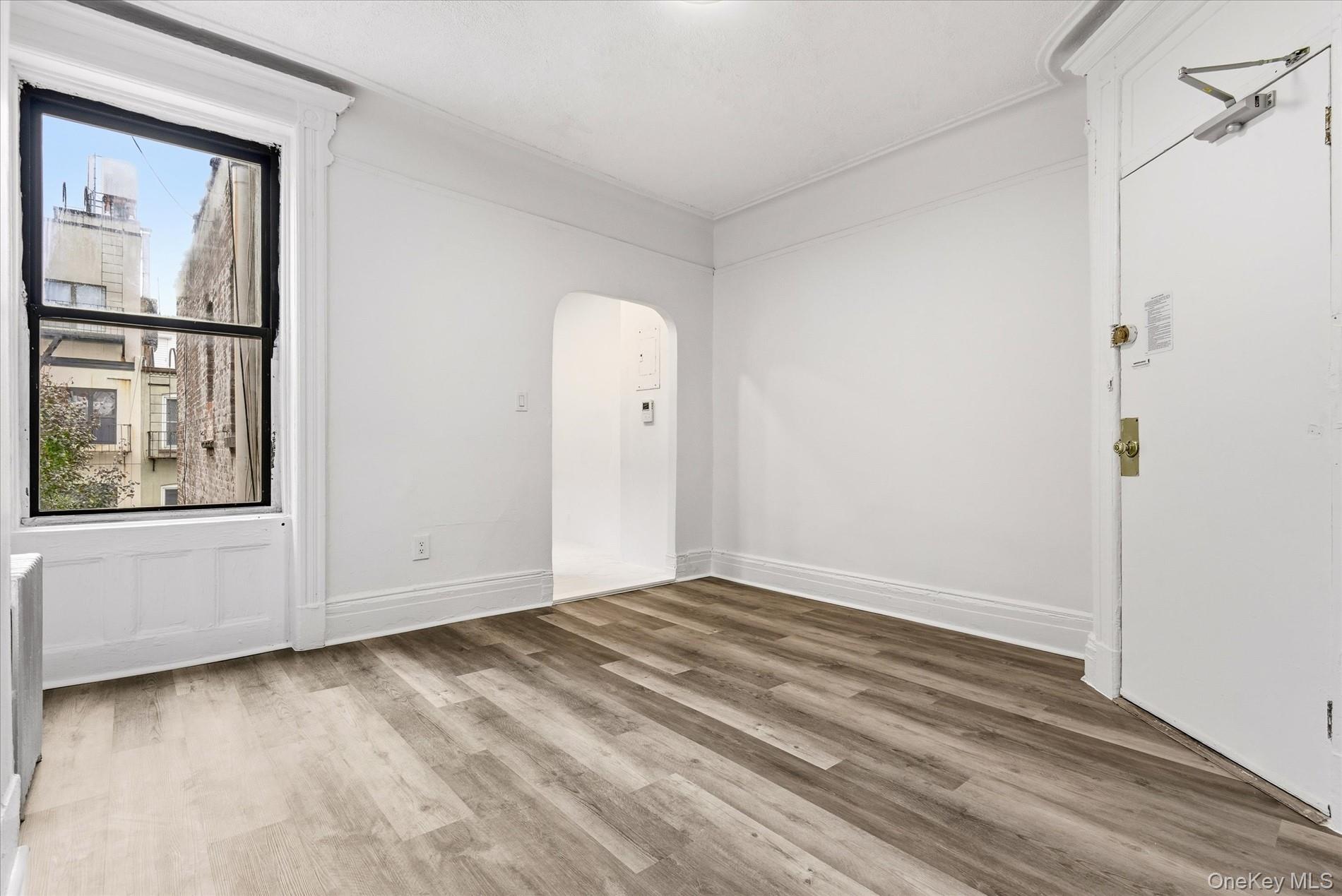 #3 photo, 422 Bleecker Street, Brooklyn , NY 11237