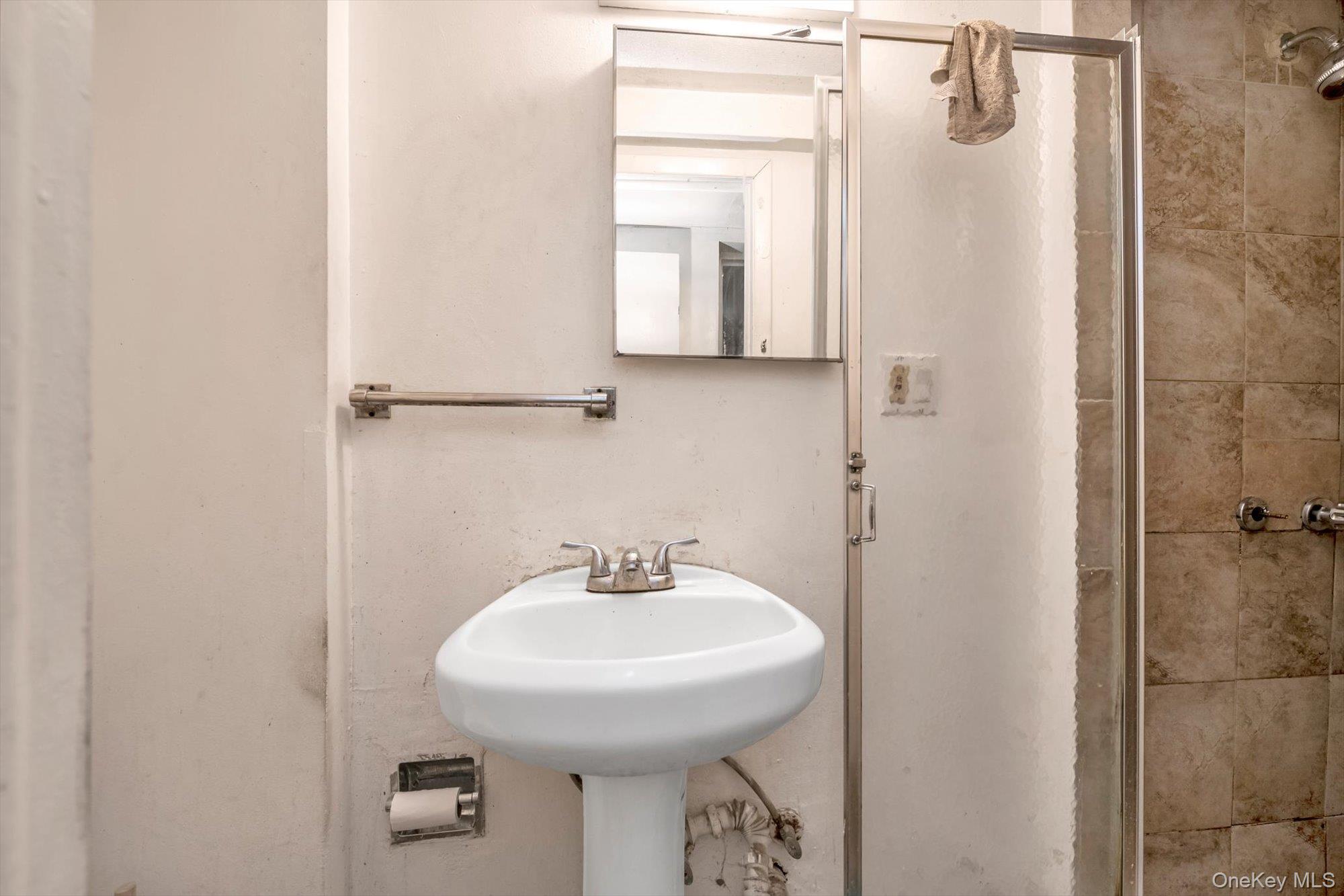 #13 photo, 1721 E 54th Street, Brooklyn , NY 11234