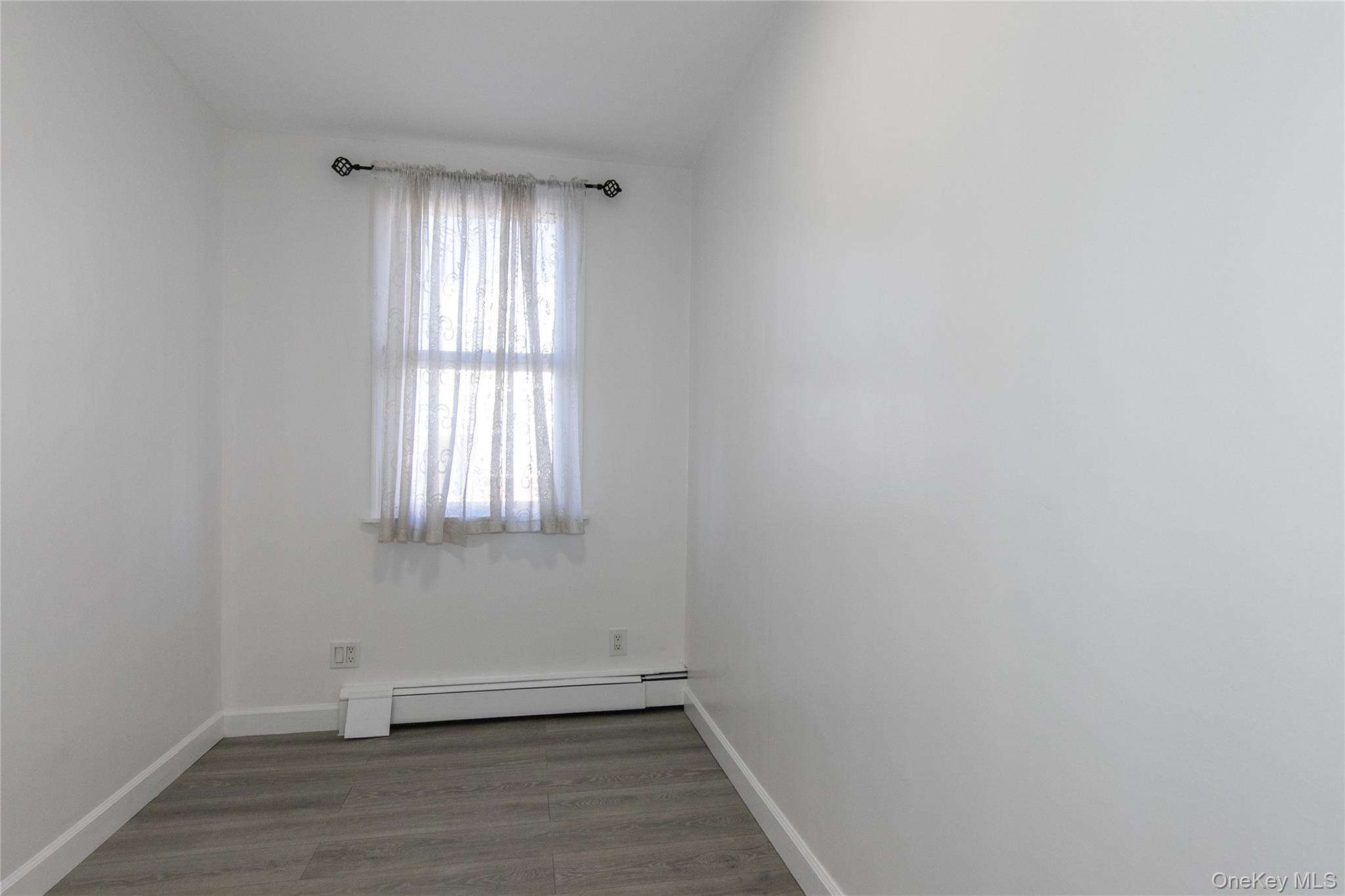 #5 photo, 5814 58th Avenue, كوينز Maspeth , NY 11378