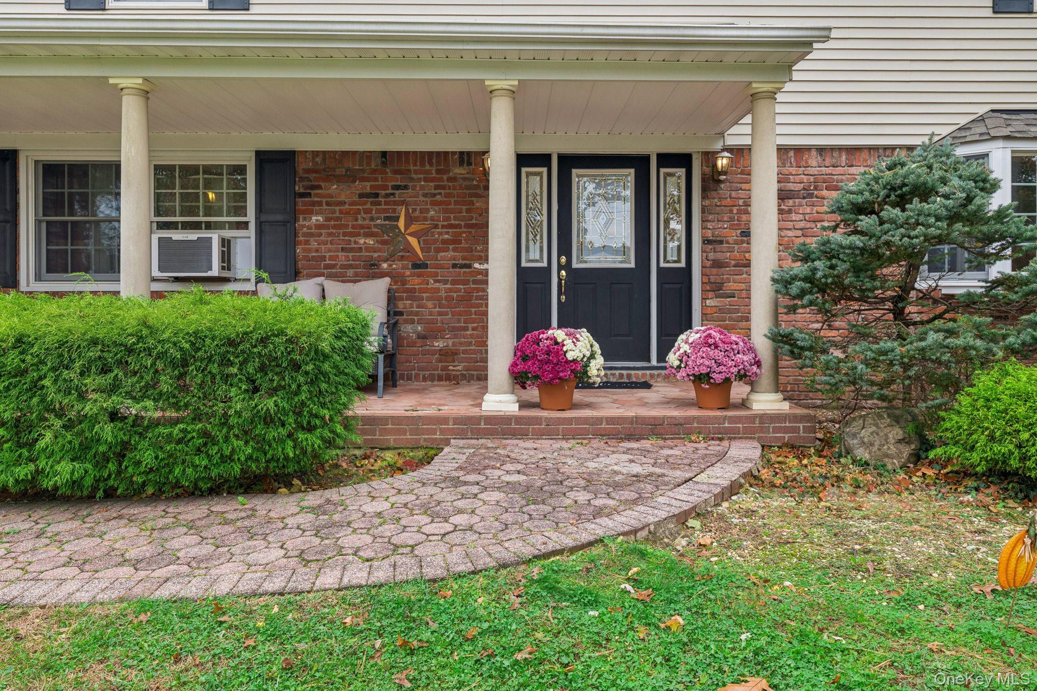 #3 photo, 9 Princeton Drive, Plainview , NY 11803