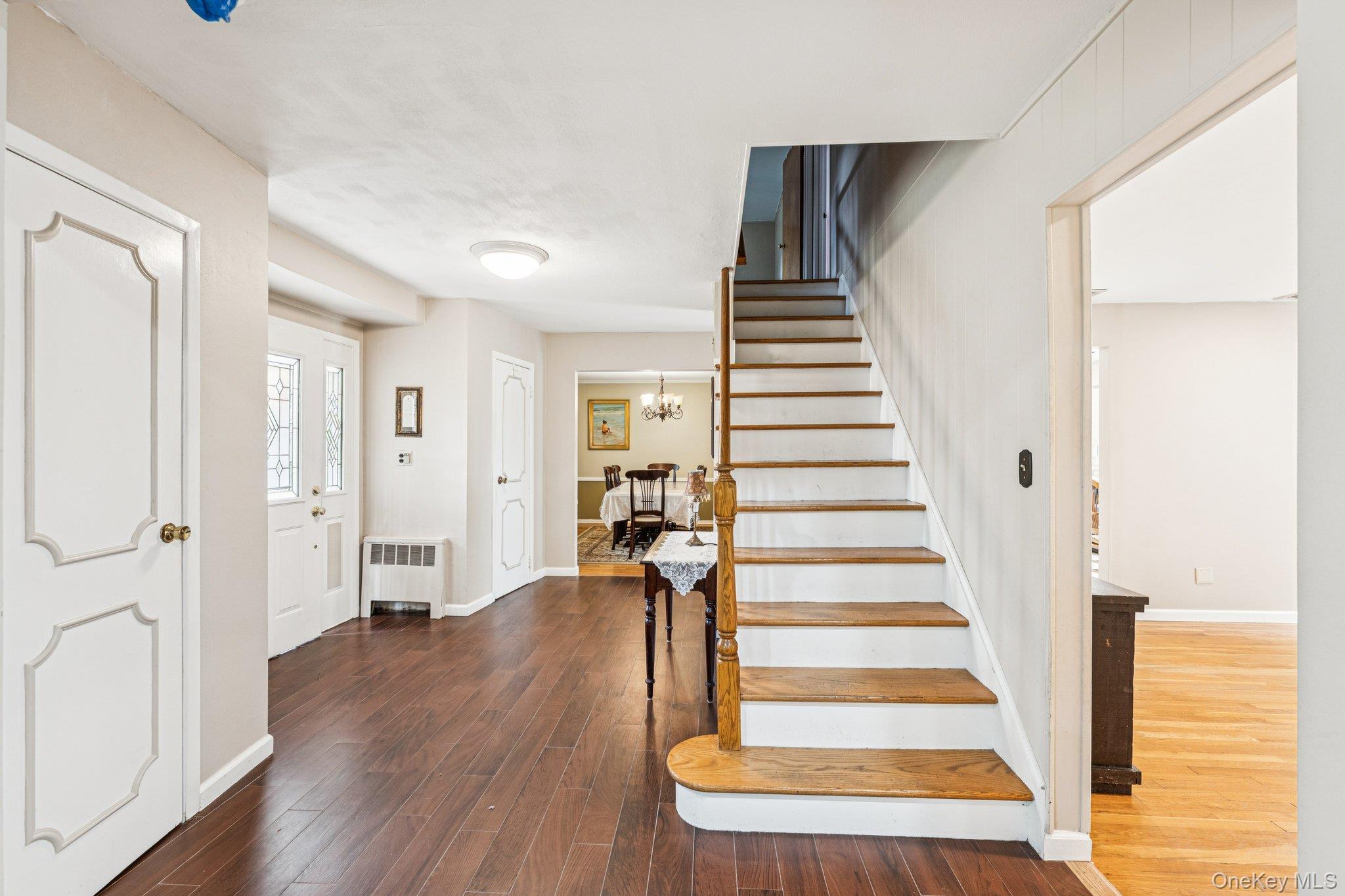 #4 photo, 9 Princeton Drive, Plainview , NY 11803