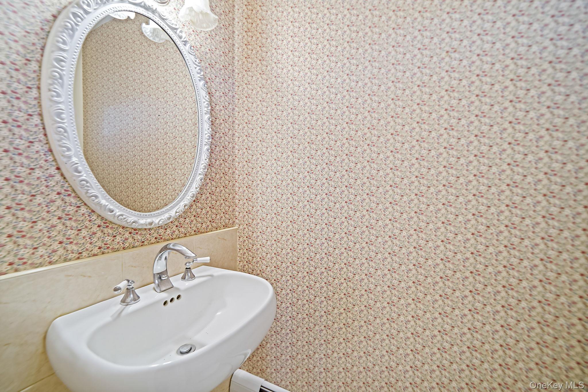 #18 photo, 28 Glacier Drive, Smithtown , NY 11787