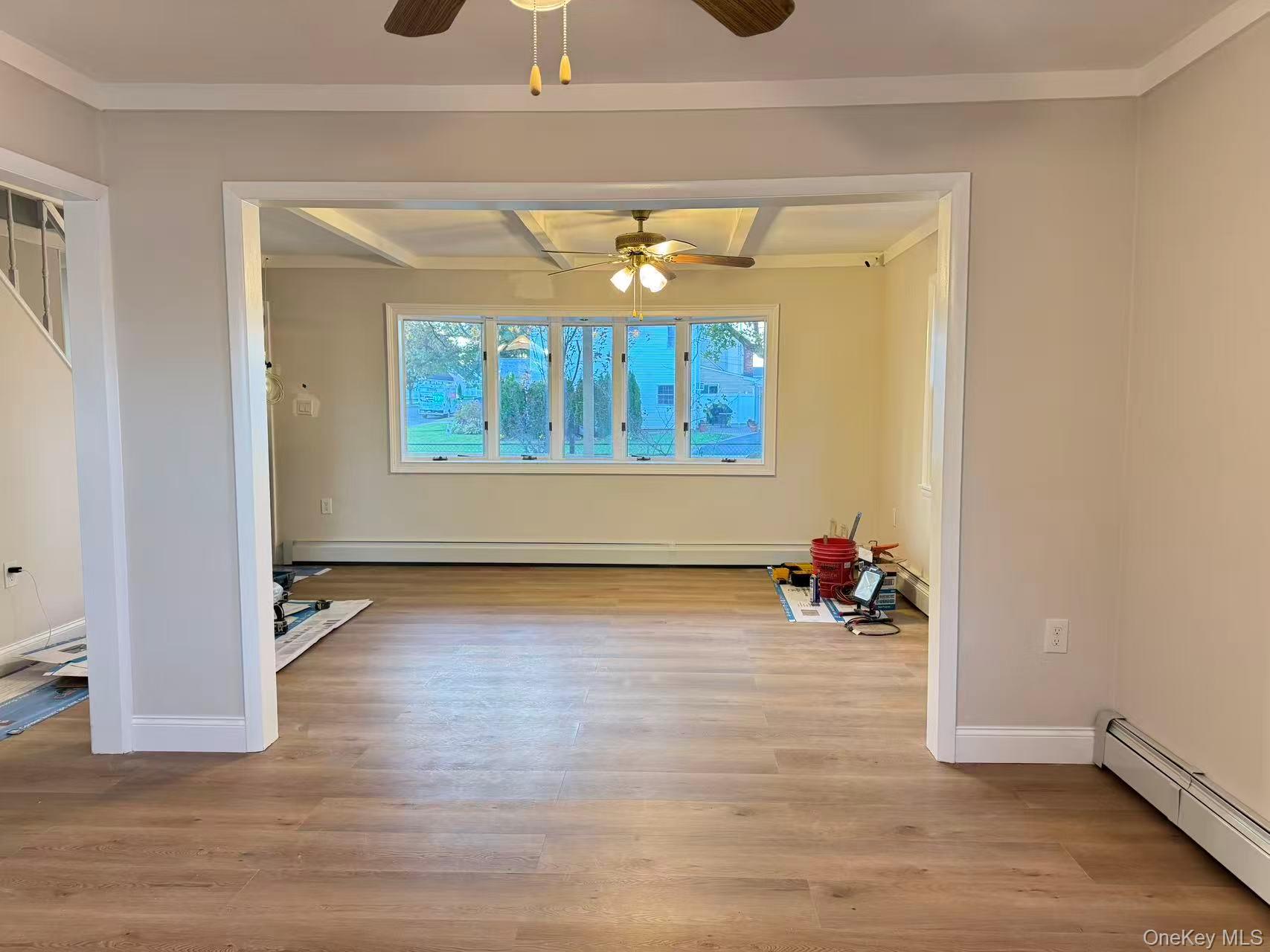 #4 photo, 129 Spring Lane, Levittown , NY 11756