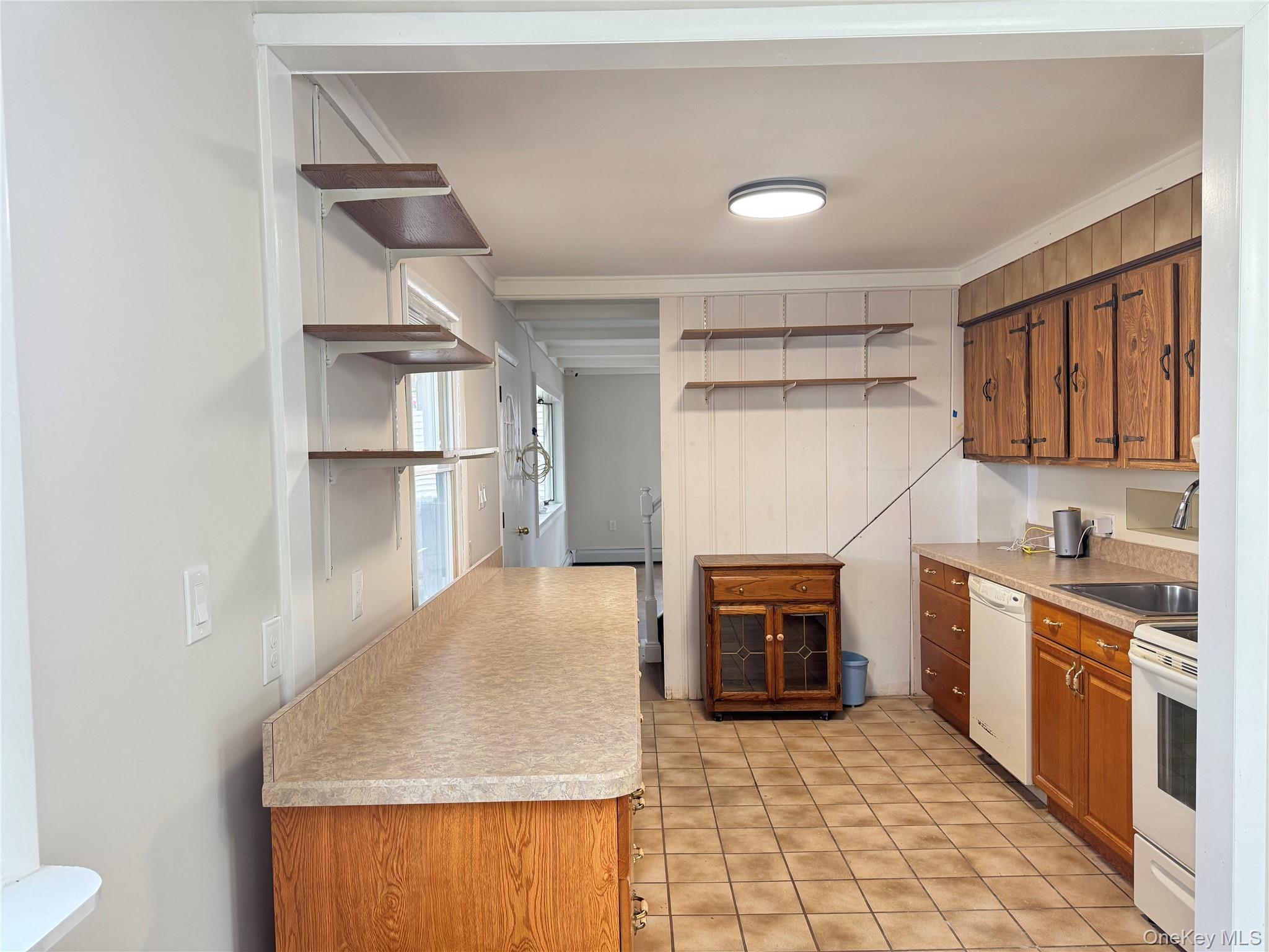 #7 photo, 129 Spring Lane, Levittown , NY 11756