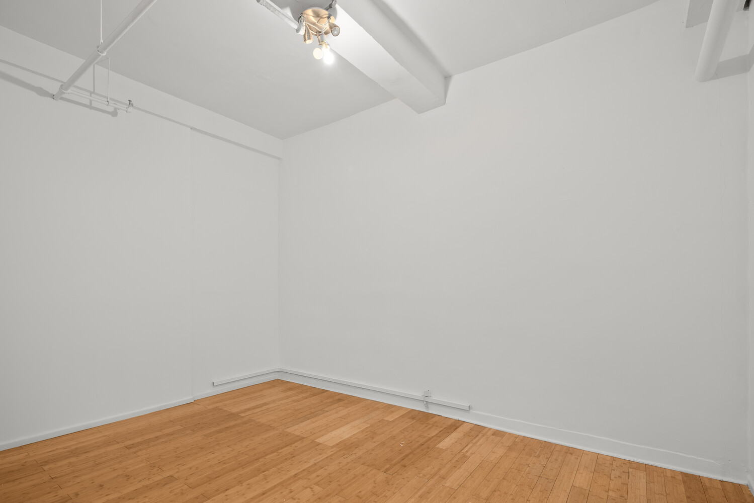 #11 photo, 208 W 30TH Street, Chelsea , NY 10001
