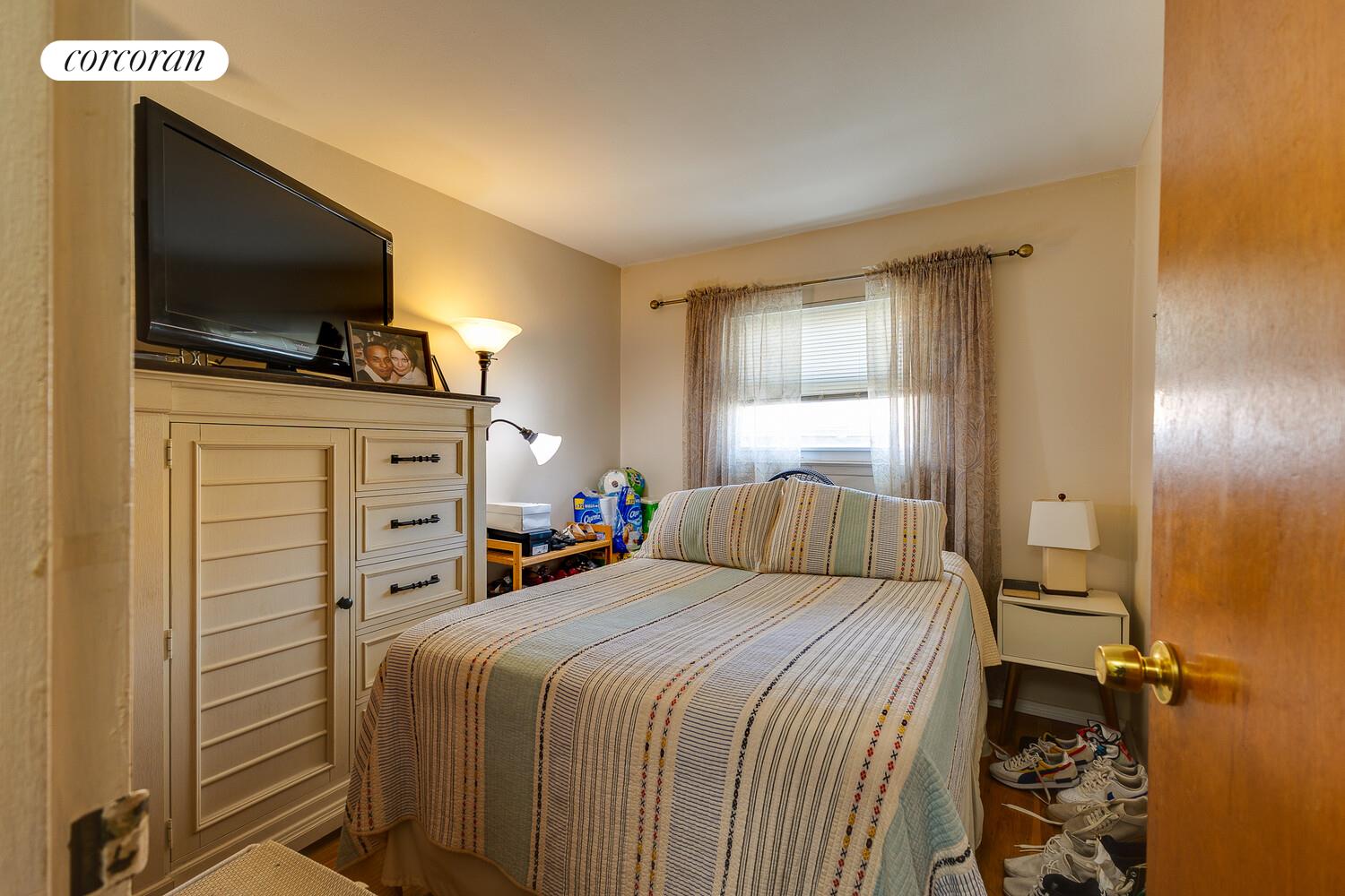 #11 photo, 137-17 160TH Street, Jamaica , NY 11434