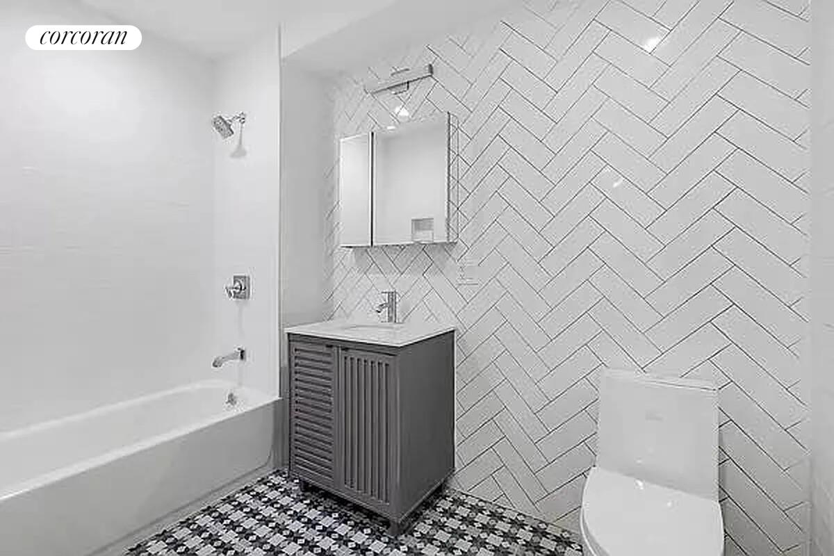 #5 photo, New York City, East Harlem , NY 10035