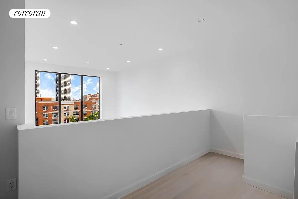 #6 photo, New York City, East Harlem , NY 10035