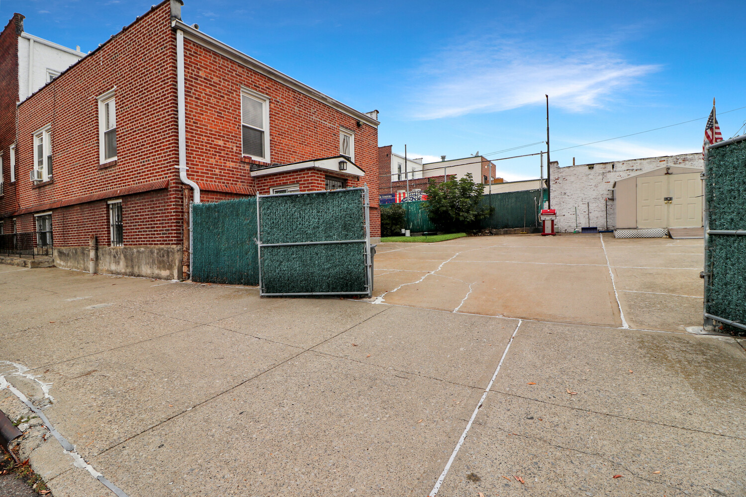 #11 photo, 59-69 59TH Street, Maspeth , NY 11378