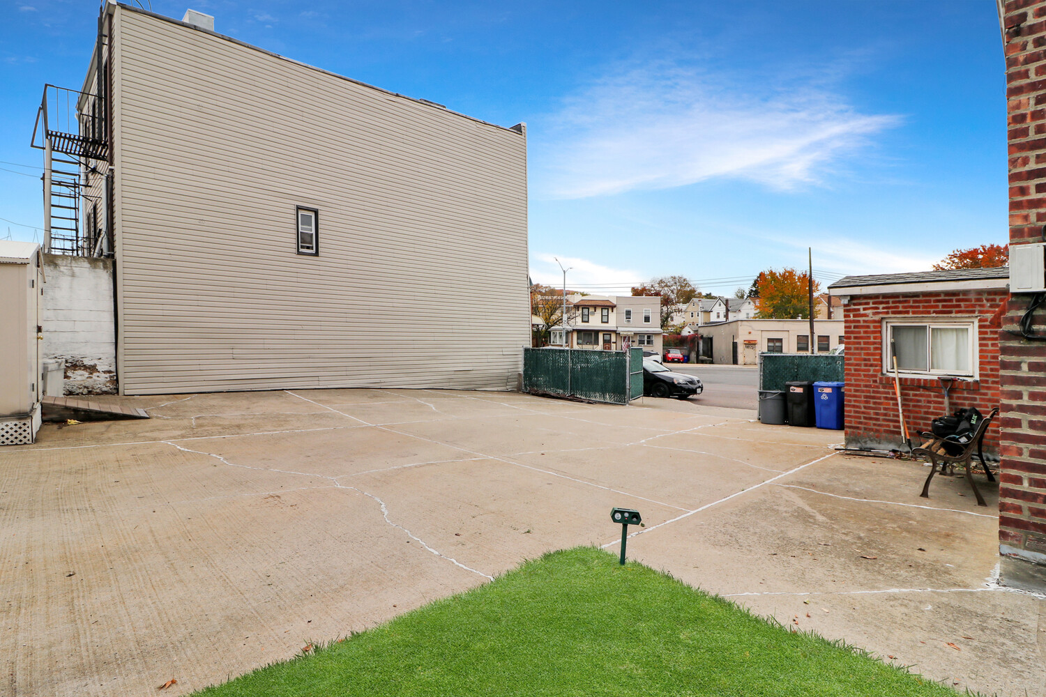 #13 photo, 59-69 59TH Street, Maspeth , NY 11378