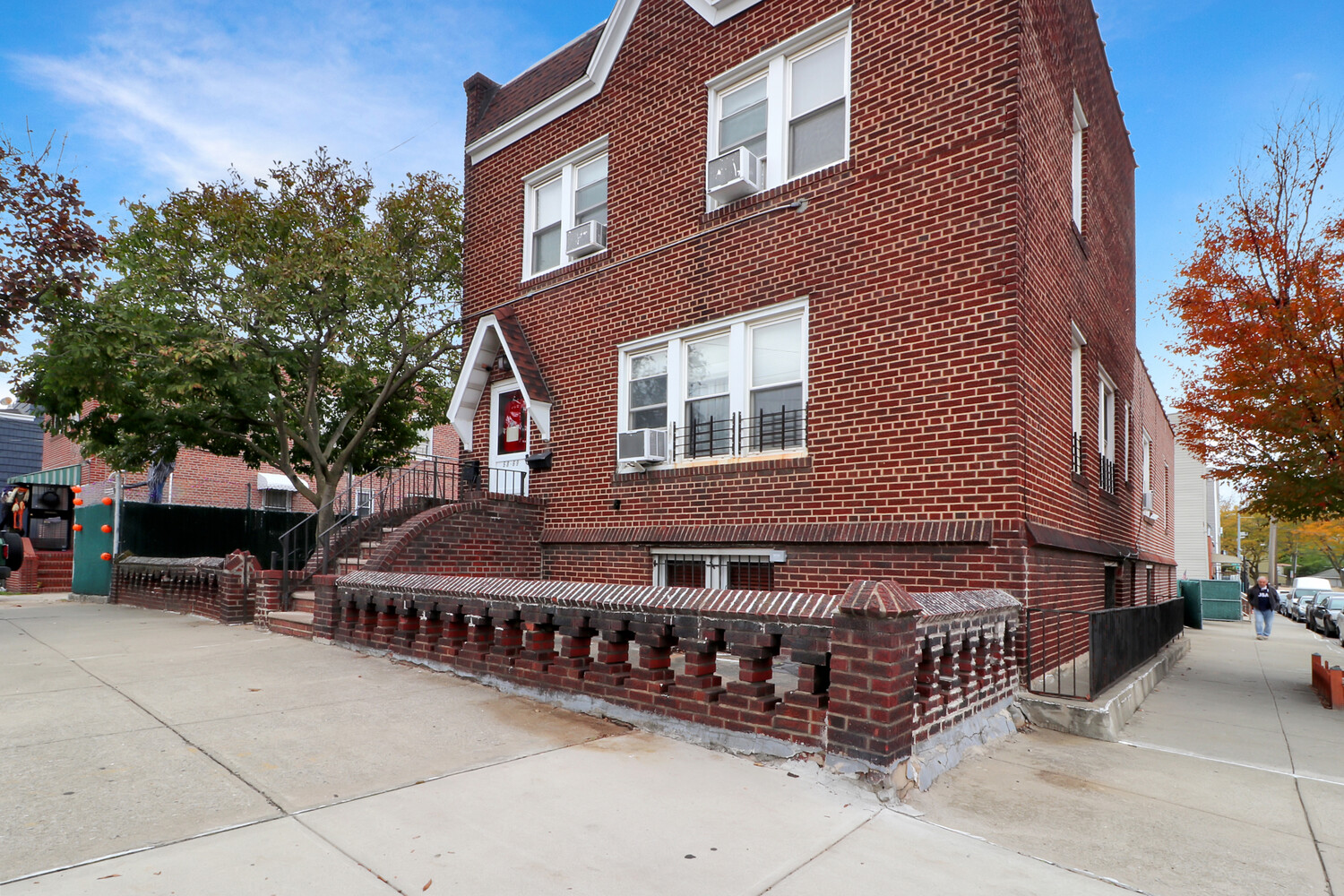 #6 photo, 59-69 59TH Street, Maspeth , NY 11378