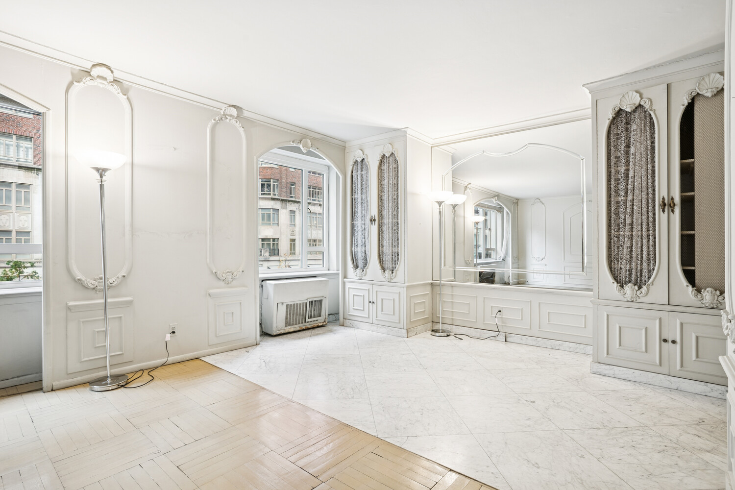 #3 photo, 30 E 62ND Street, Lenox Hill , NY 10065