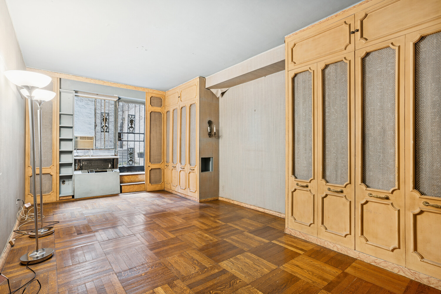 #9 photo, 30 E 62ND Street, Lenox Hill , NY 10065