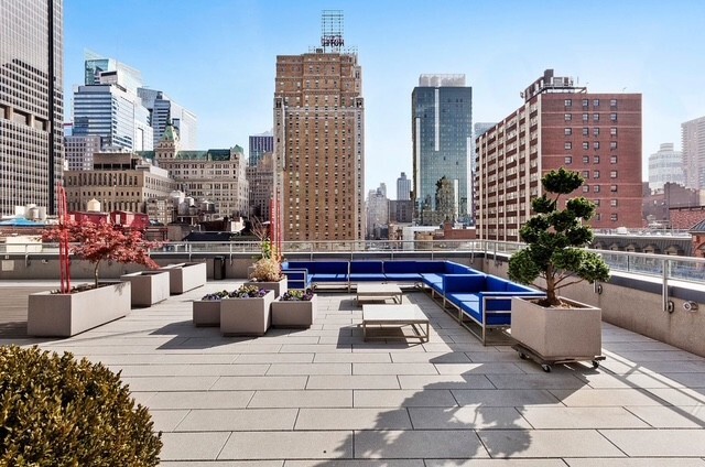 #14 photo, 247 W 46TH Street, Midtown , NY 10036