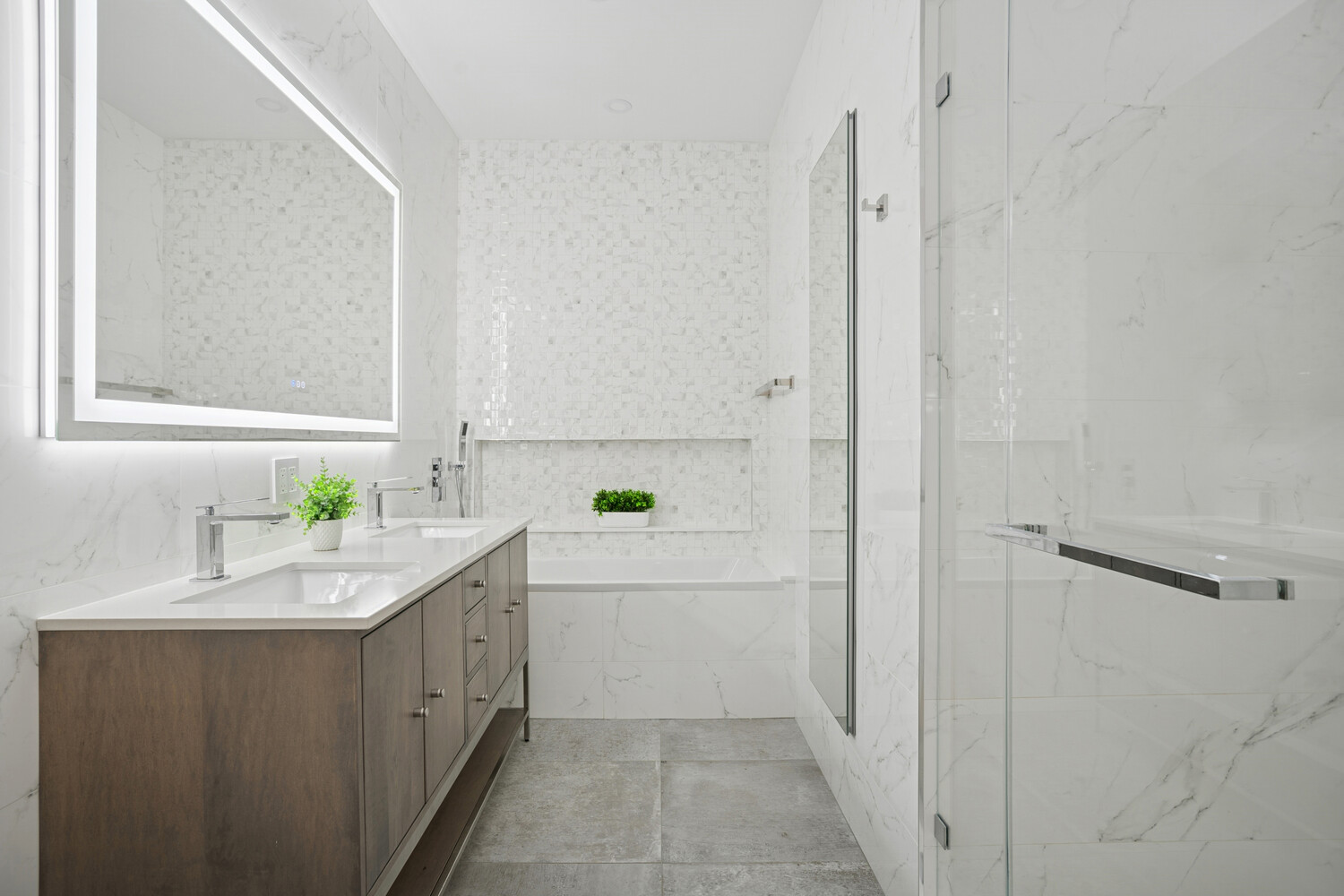 #6 photo, 247 W 46TH Street, Midtown , NY 10036