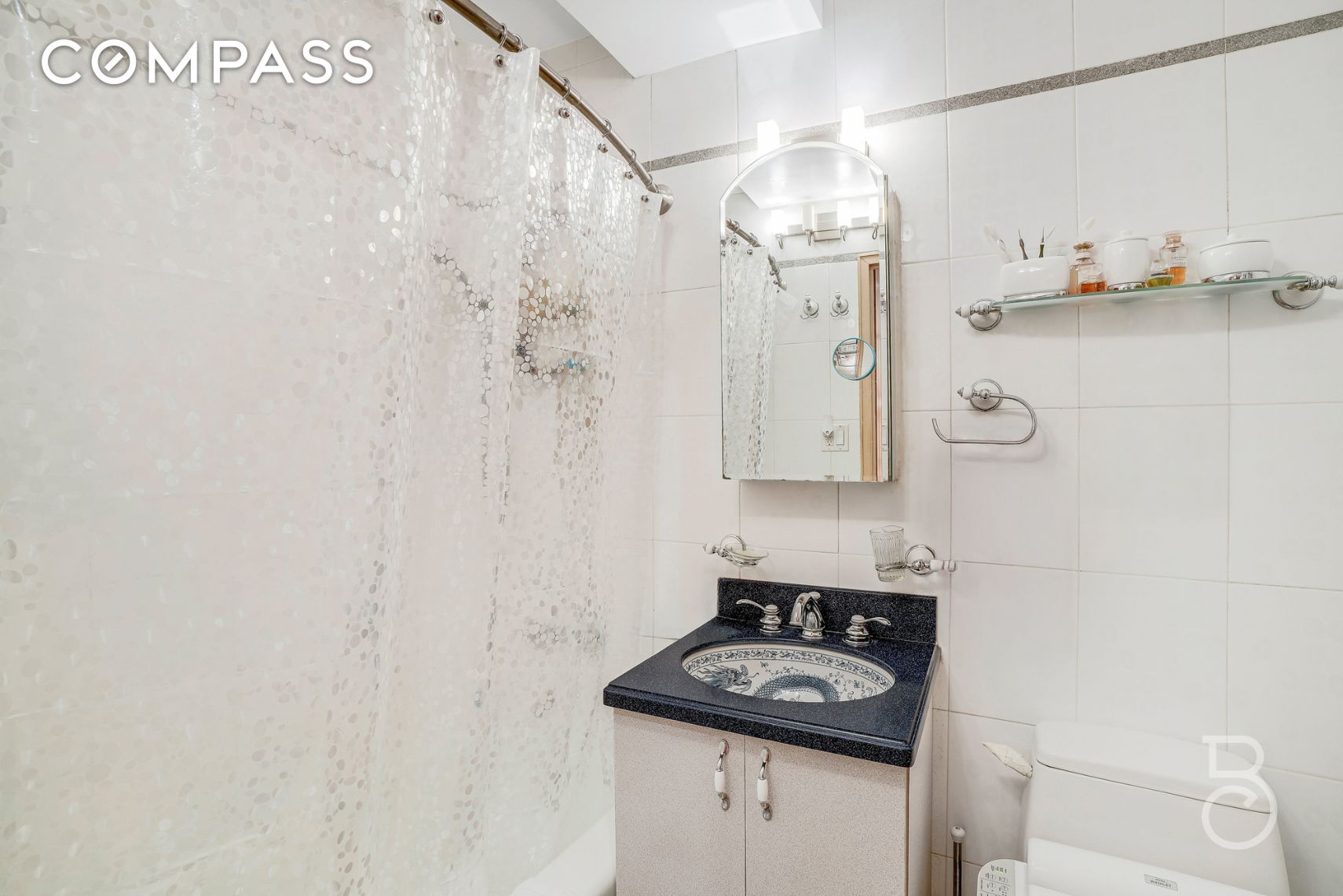 #8 photo, 33-47 14th Street, Astoria , NY 11106