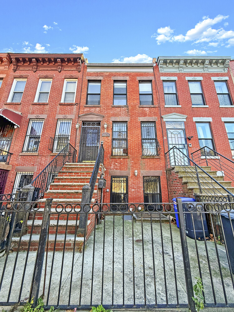 #19 photo, 1126 HERKIMER Street, Ocean Hill , NY 11233