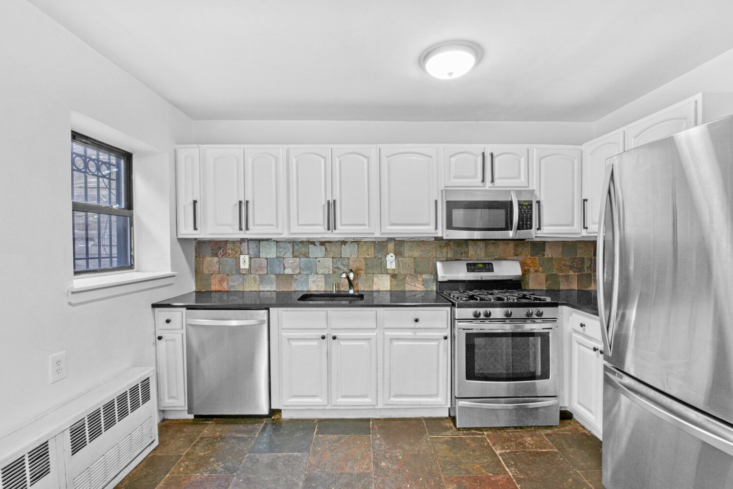 #5 photo, 1126 HERKIMER Street, Ocean Hill , NY 11233