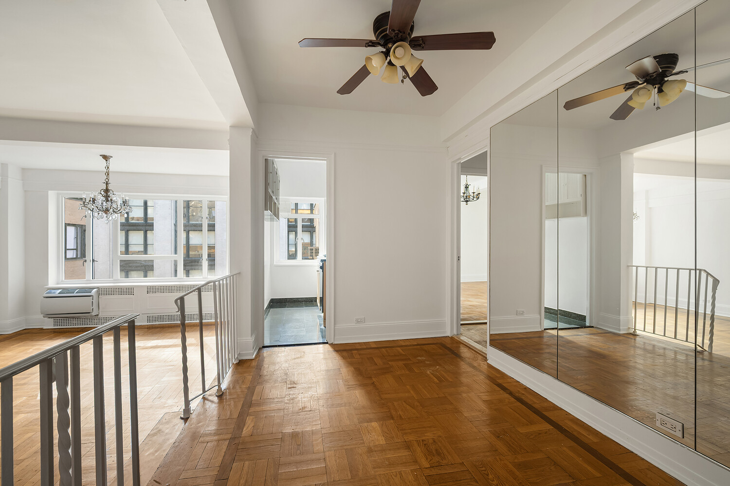 #9 photo, 20 E 35TH Street, Murray Hill , NY 10016