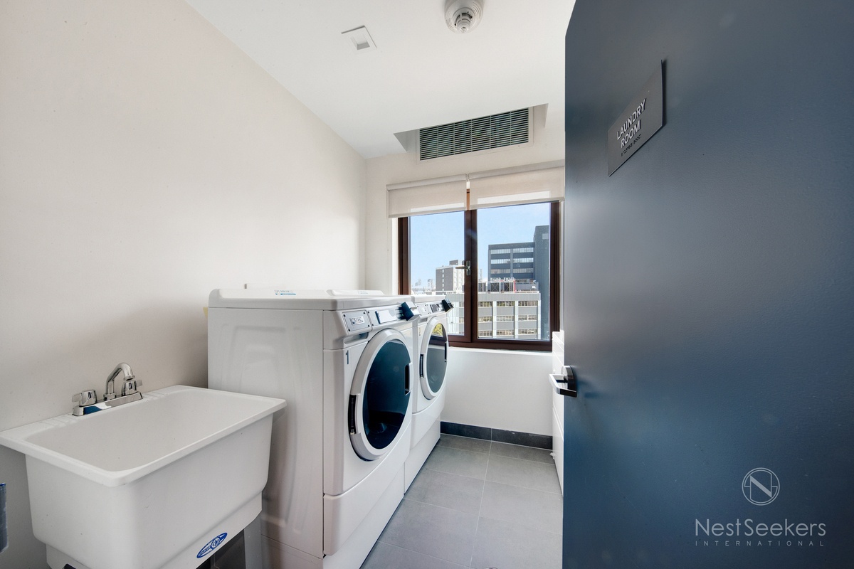 #11 photo, Long Island City, Long Island City , NY 11101