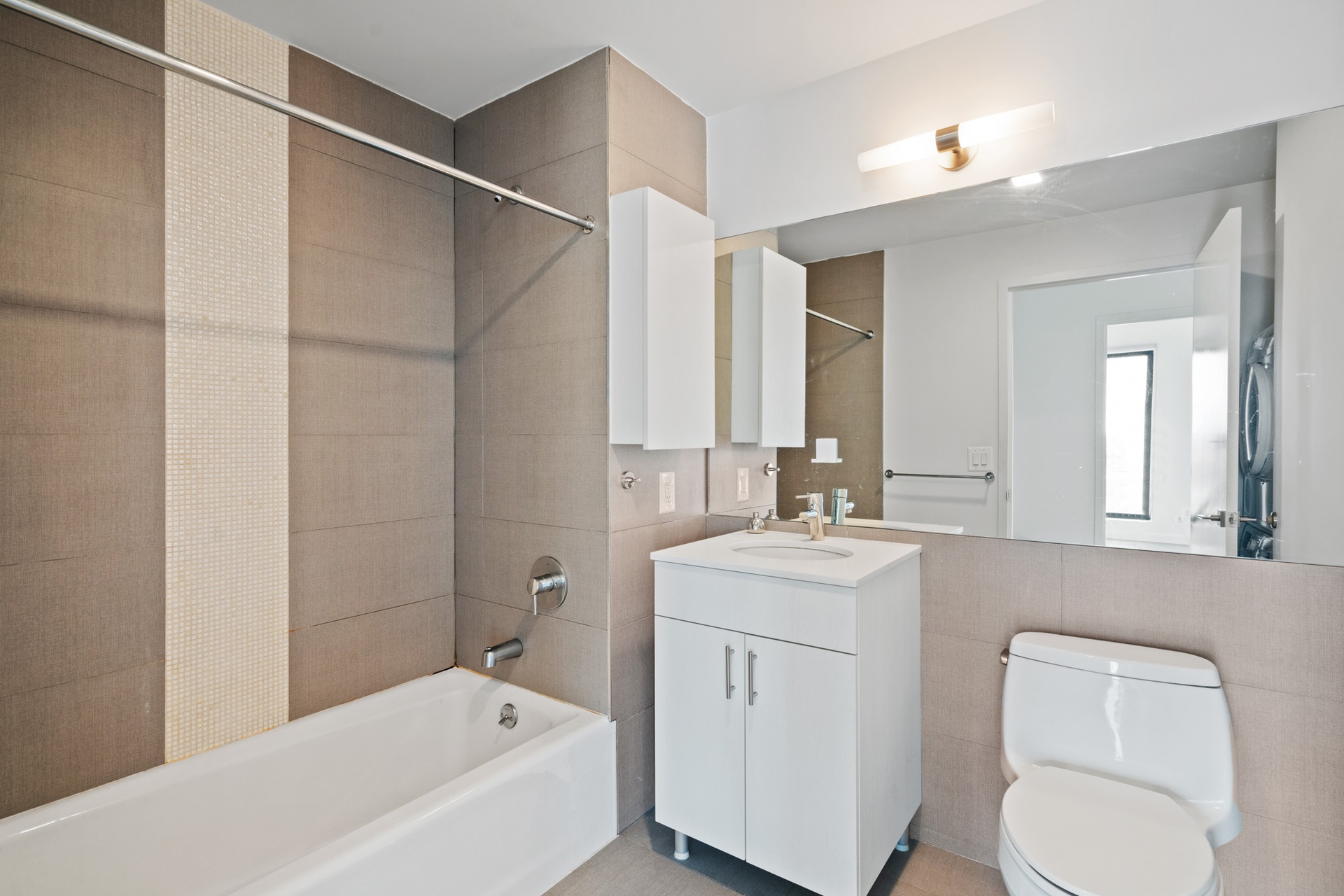 #9 photo, Long Island City, Long Island City , NY 11101