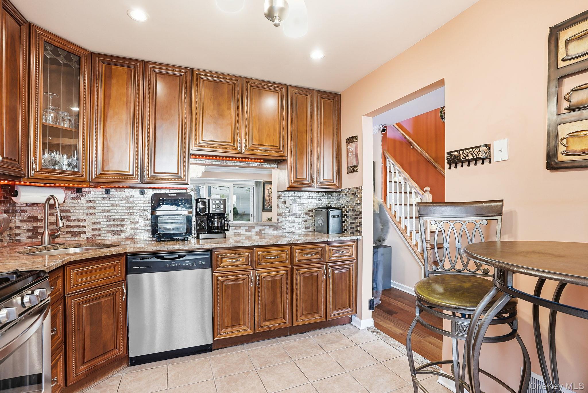 #8 photo, 16 Winchester Avenue, Peekskill , NY 10566