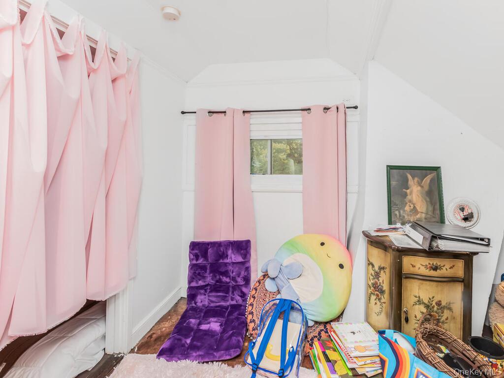 #11 photo, 83 Alta Avenue, Yonkers , NY 10705