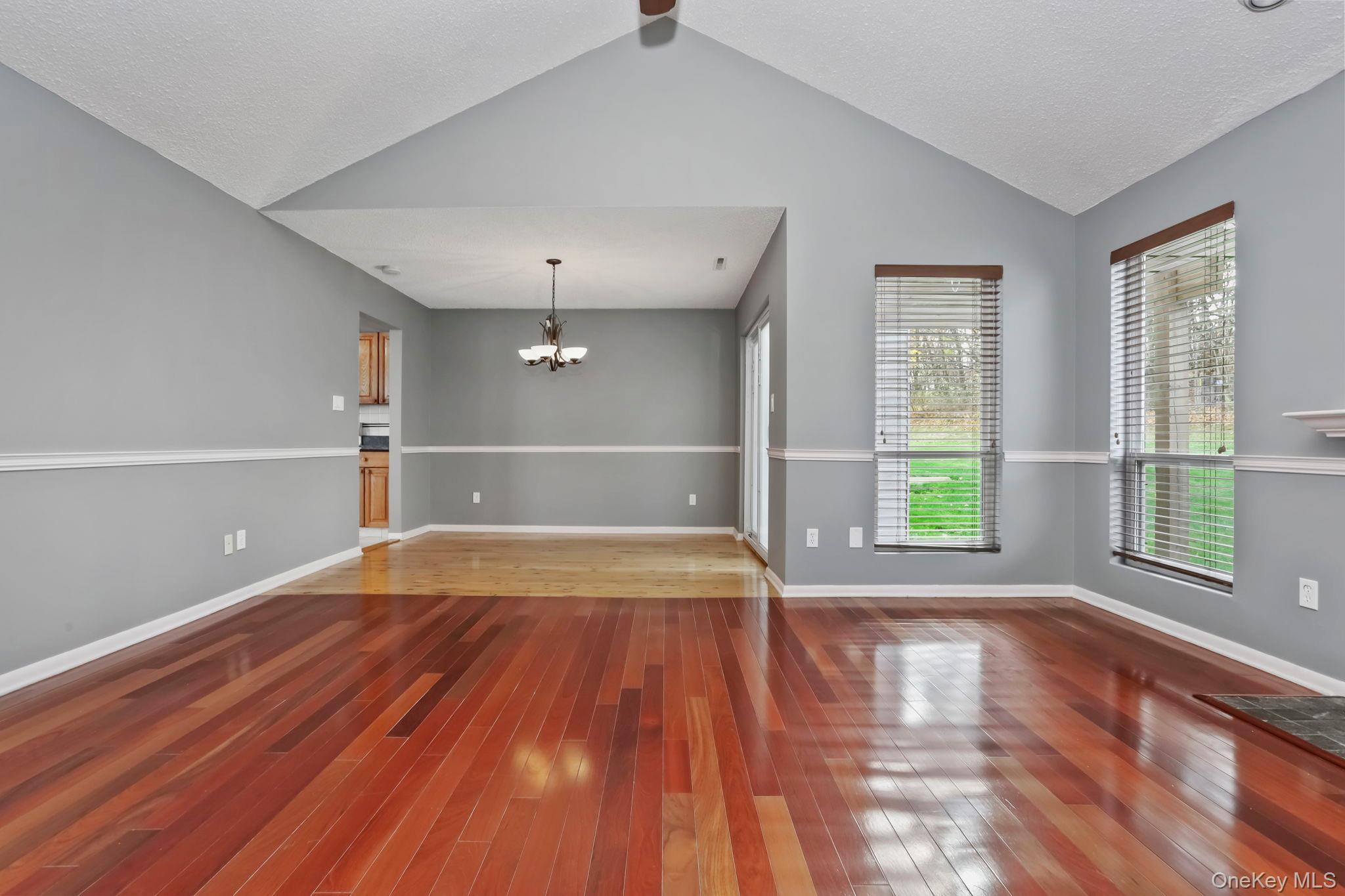 #10 photo, 401 Woodsbrook Drive, Mahopac , NY 10541