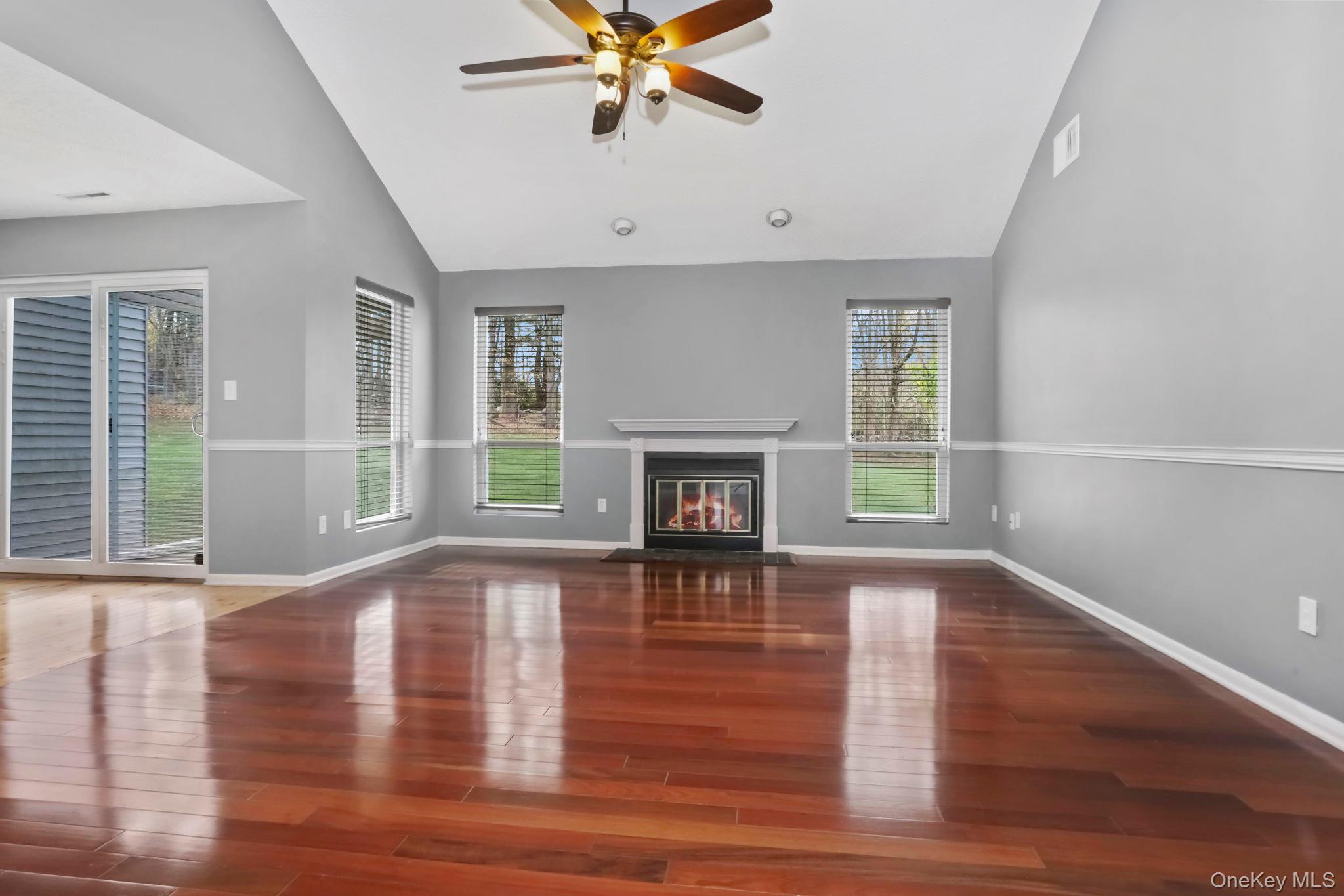 #6 photo, 401 Woodsbrook Drive, Mahopac , NY 10541