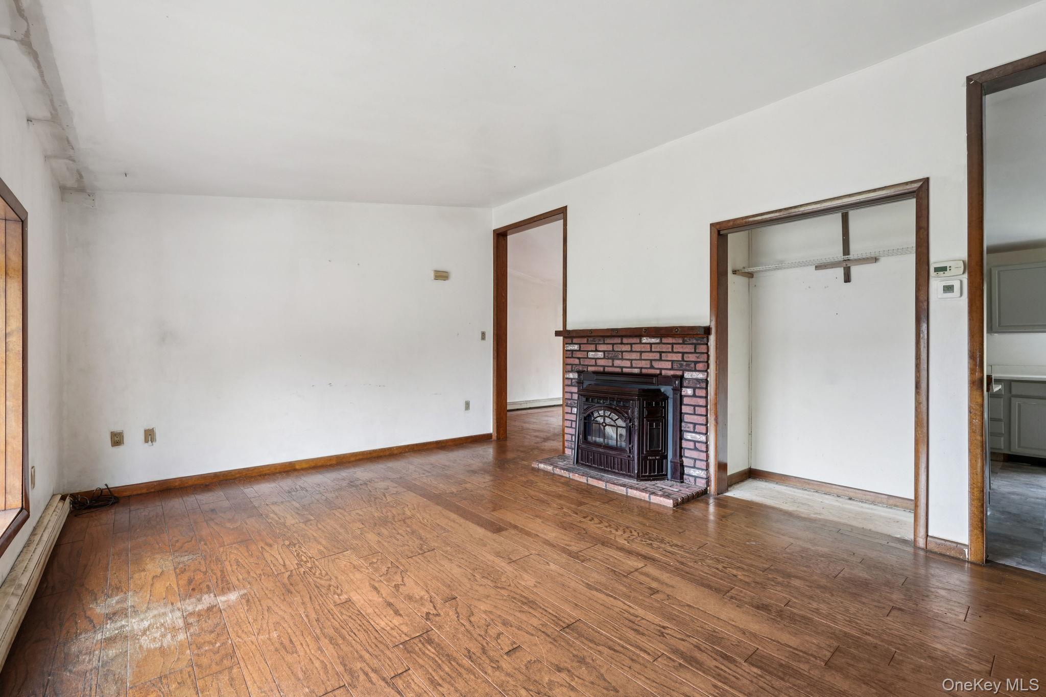 #10 photo, 505 County Route 12, New Hampton , NY 10958