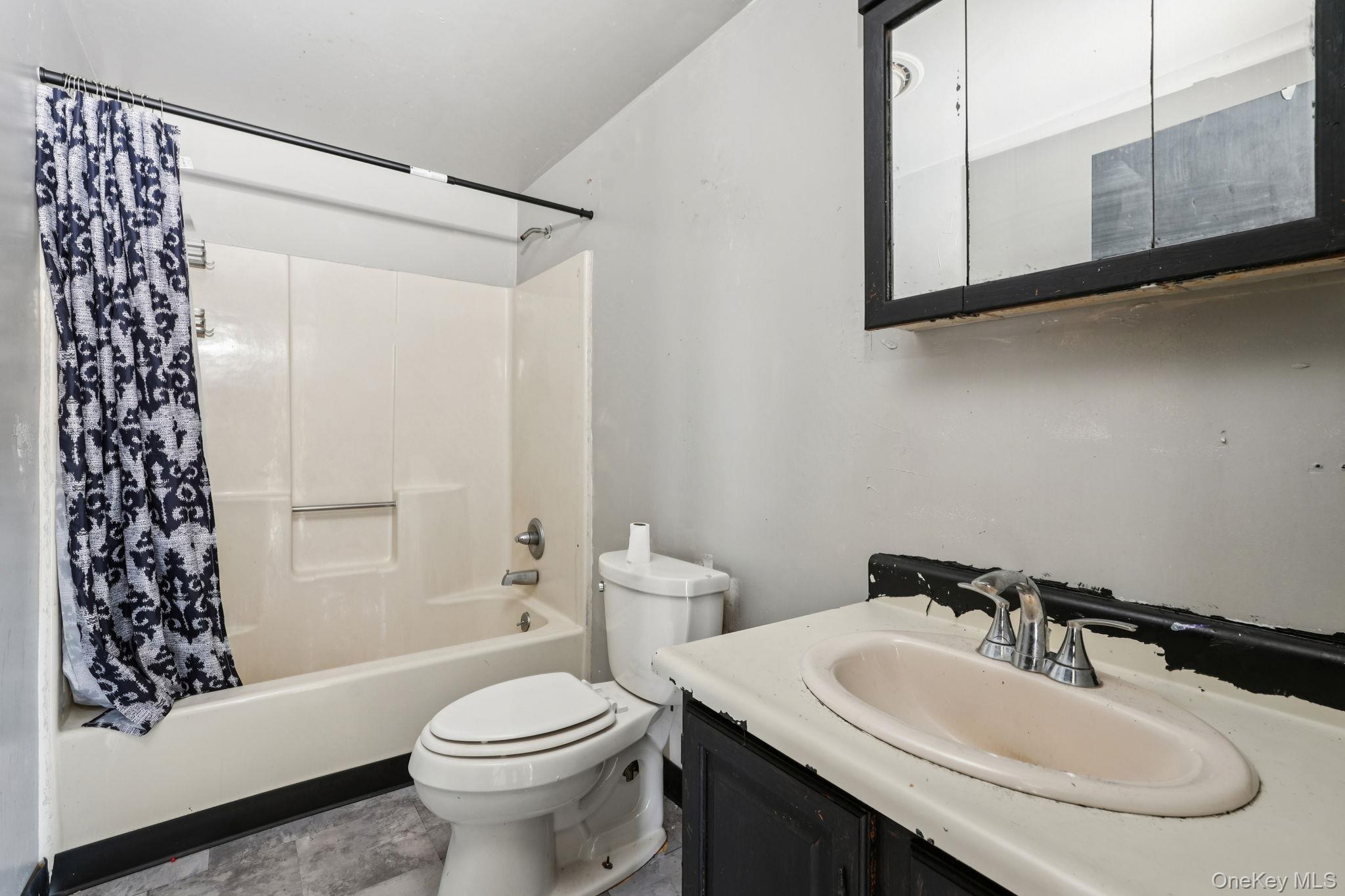 #20 photo, 505 County Route 12, New Hampton , NY 10958