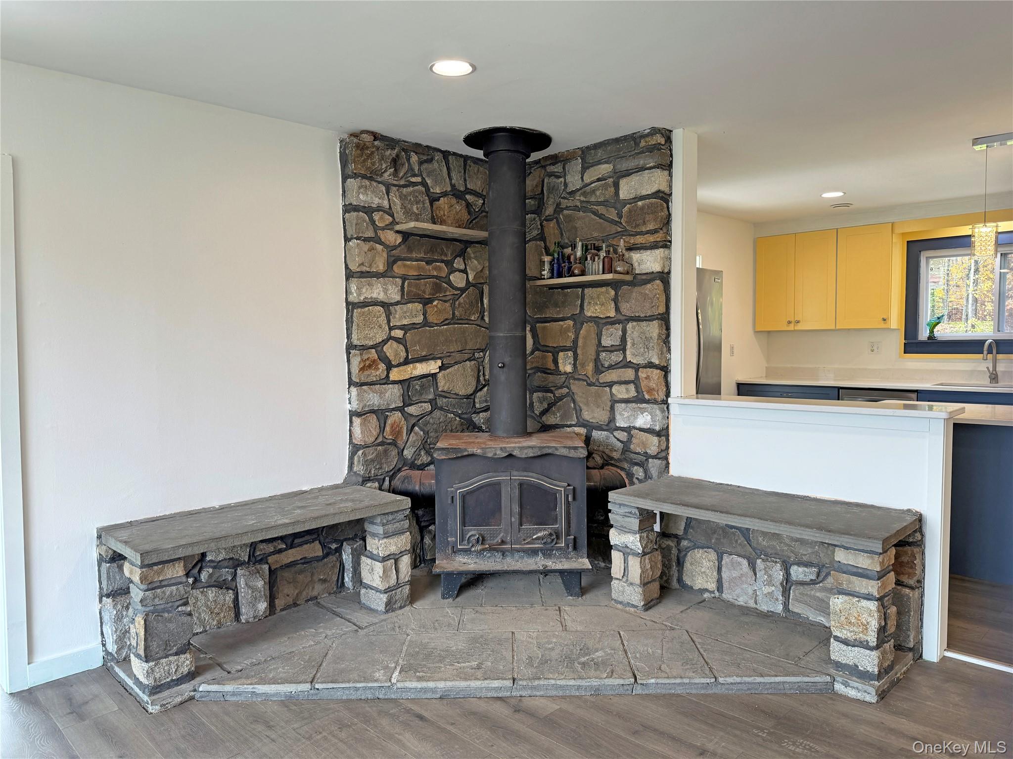 #10 photo, 125 Main Street, Lake Katrine , NY 12449