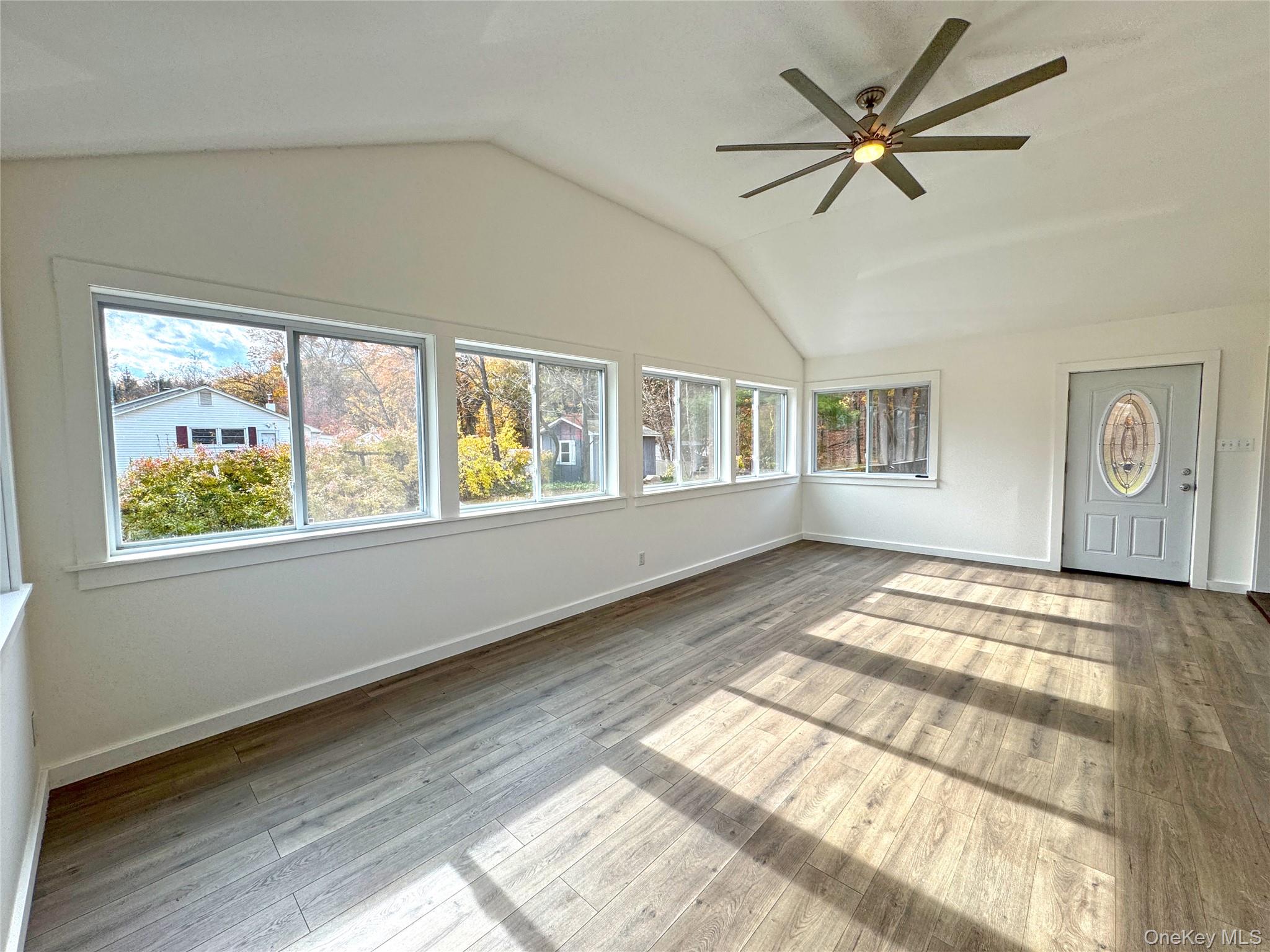 #12 photo, 125 Main Street, Lake Katrine , NY 12449