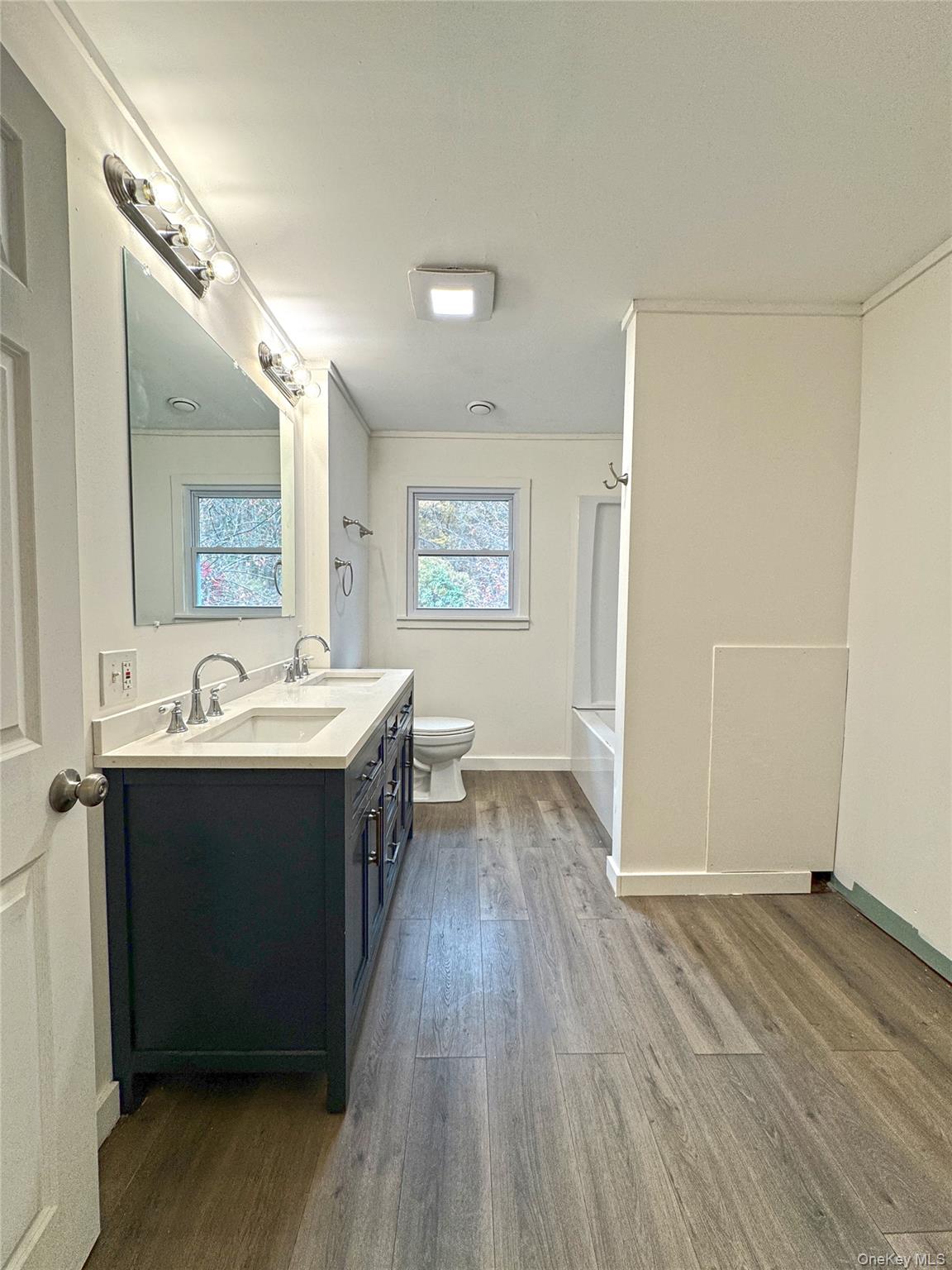 #15 photo, 125 Main Street, Lake Katrine , NY 12449