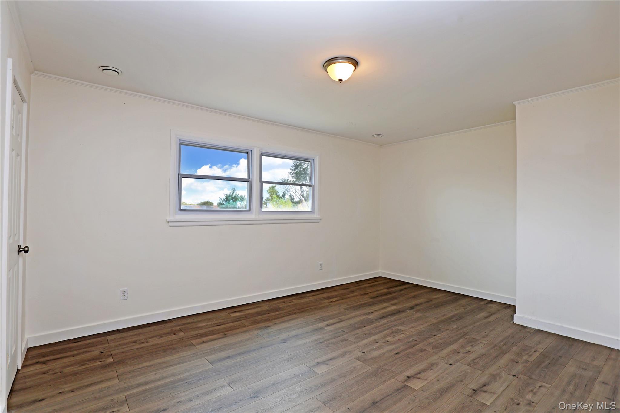 #17 photo, 125 Main Street, Lake Katrine , NY 12449