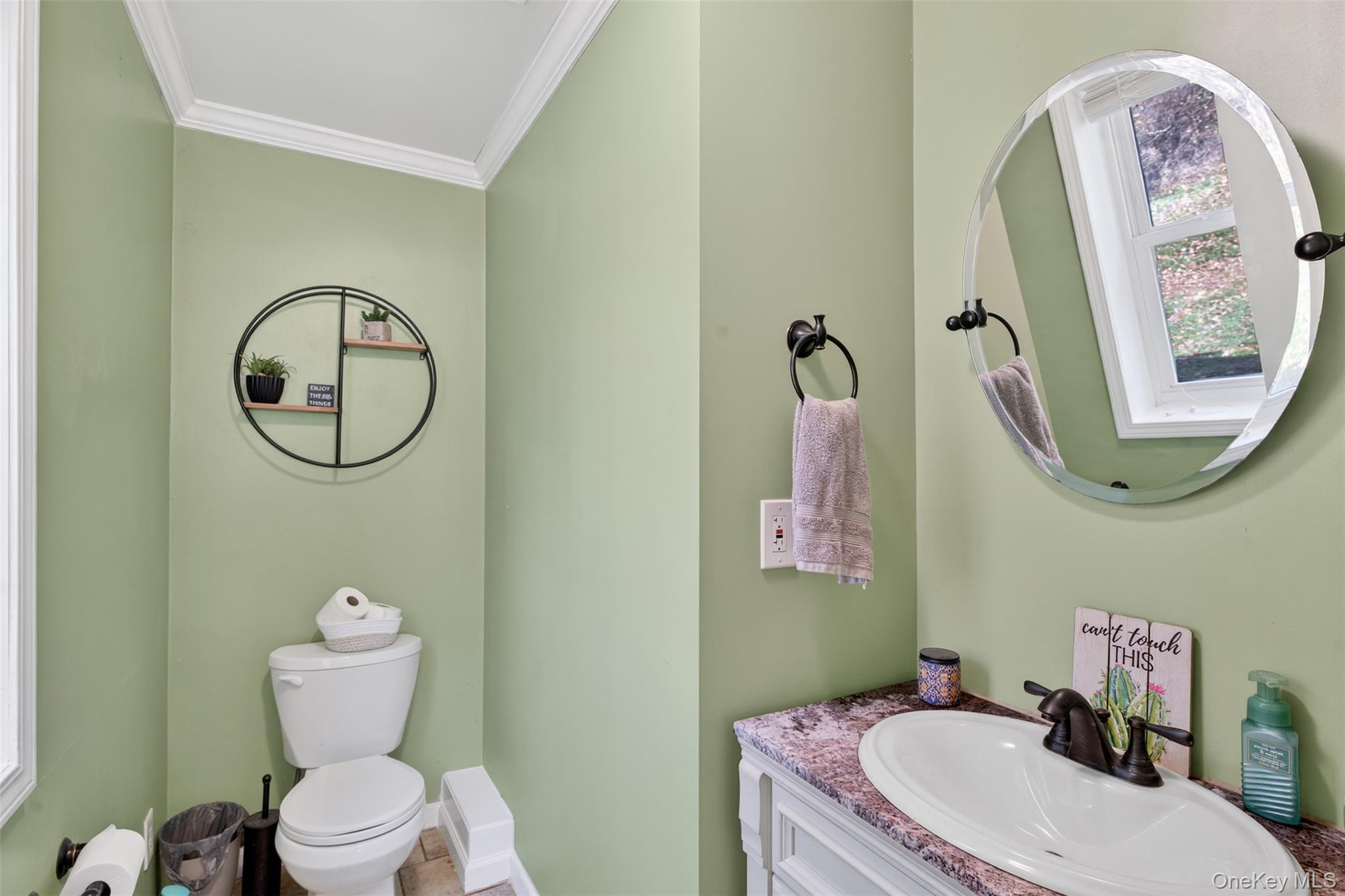 #14 photo, 72 Jersey Avenue, Unionville , NY 10988