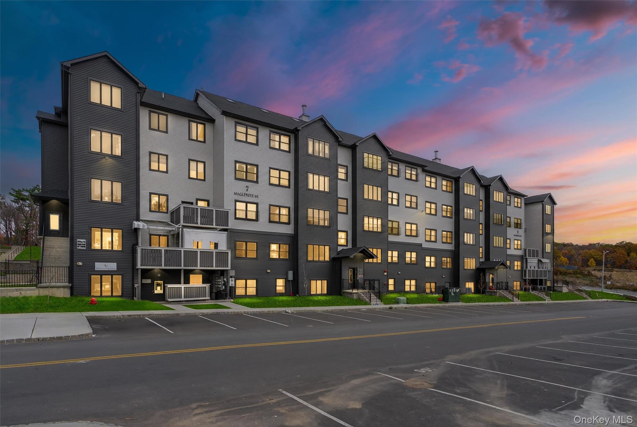 #1 photo, 7 Maglenitz Street, Palm Tree , NY 10950