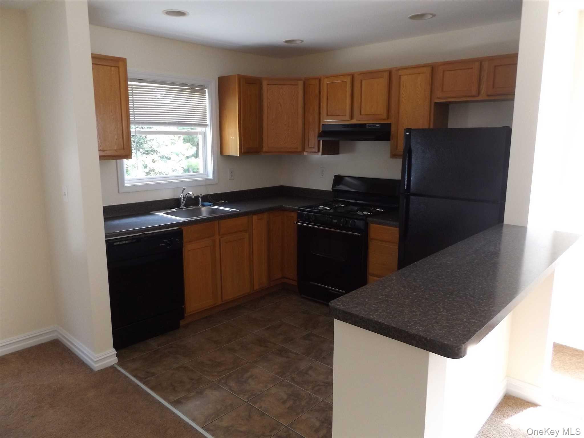 #7 photo, 4 STATE Street, Beacon , NY 12508