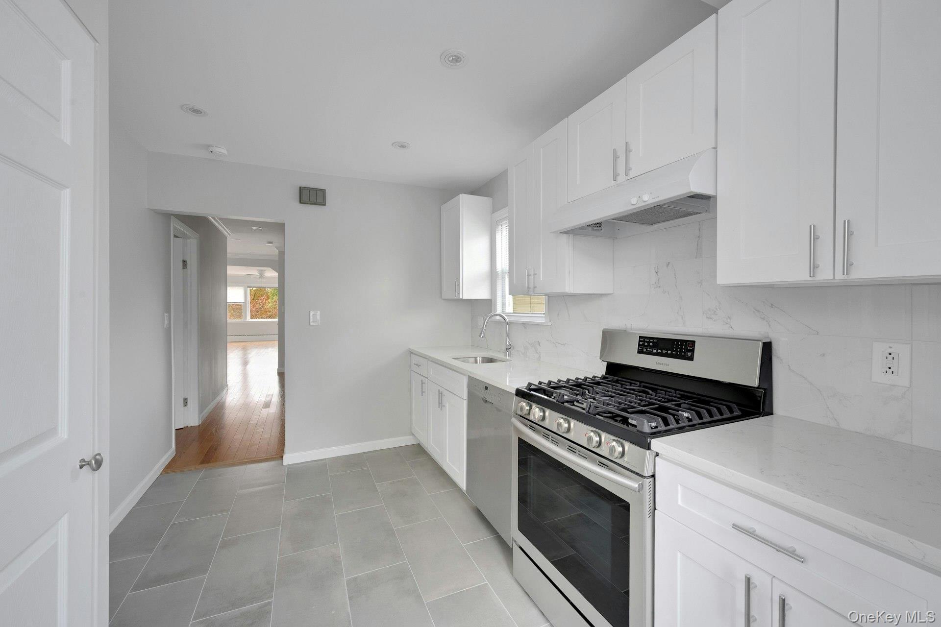 #12 photo, 53 Sterling Avenue, Yonkers , NY 10704